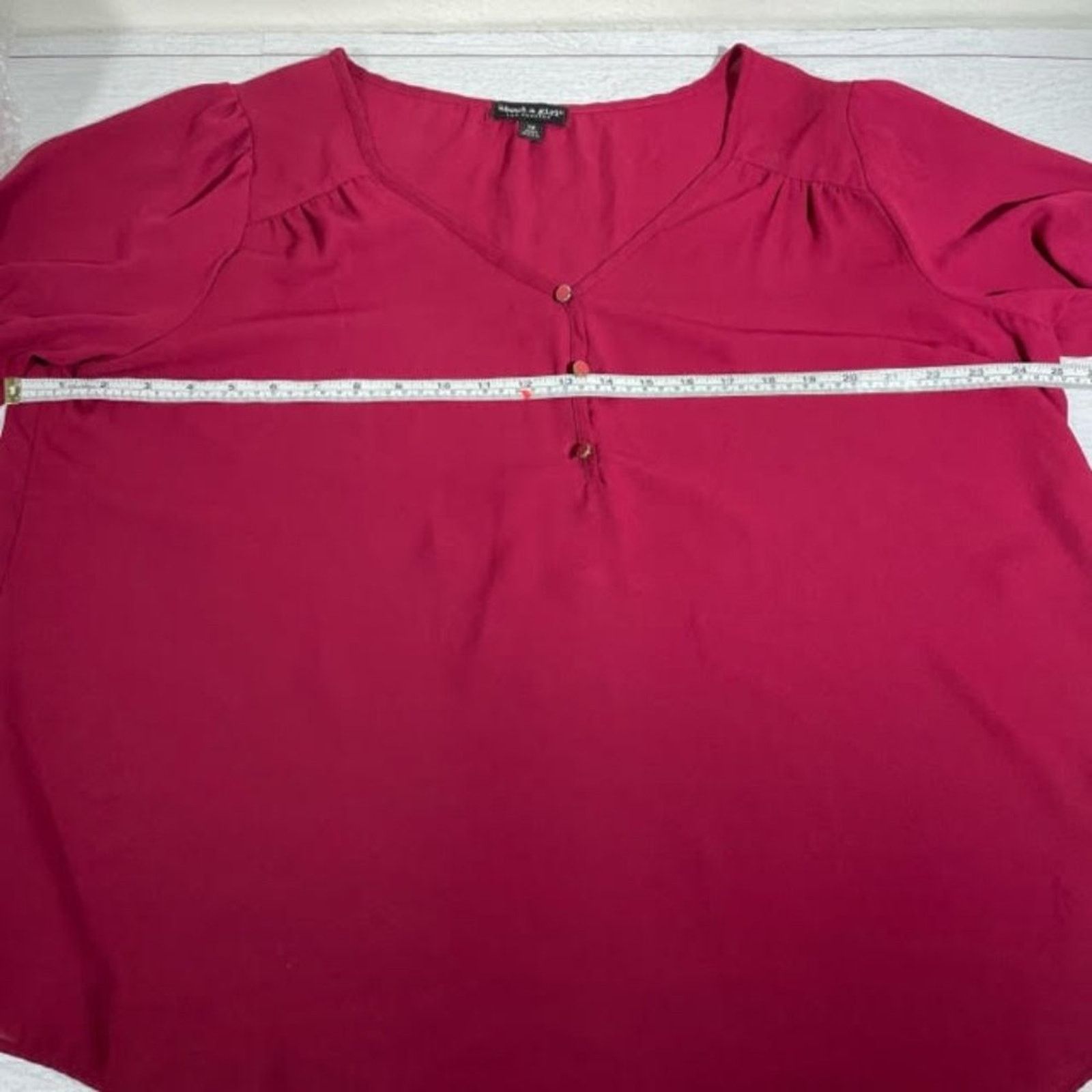 Other About A Girl Burgundy V Neck Relaxed Blouse Size 1X Size XXL / US 16-18 / IT 52-54 - 6 Thumbnail