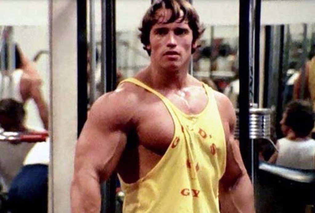 Vintage Vintage 90s Gold’s Gym Muscle Shirt Tank Top Made in USA Size US XL / EU 56 / 4 - 8 Thumbnail