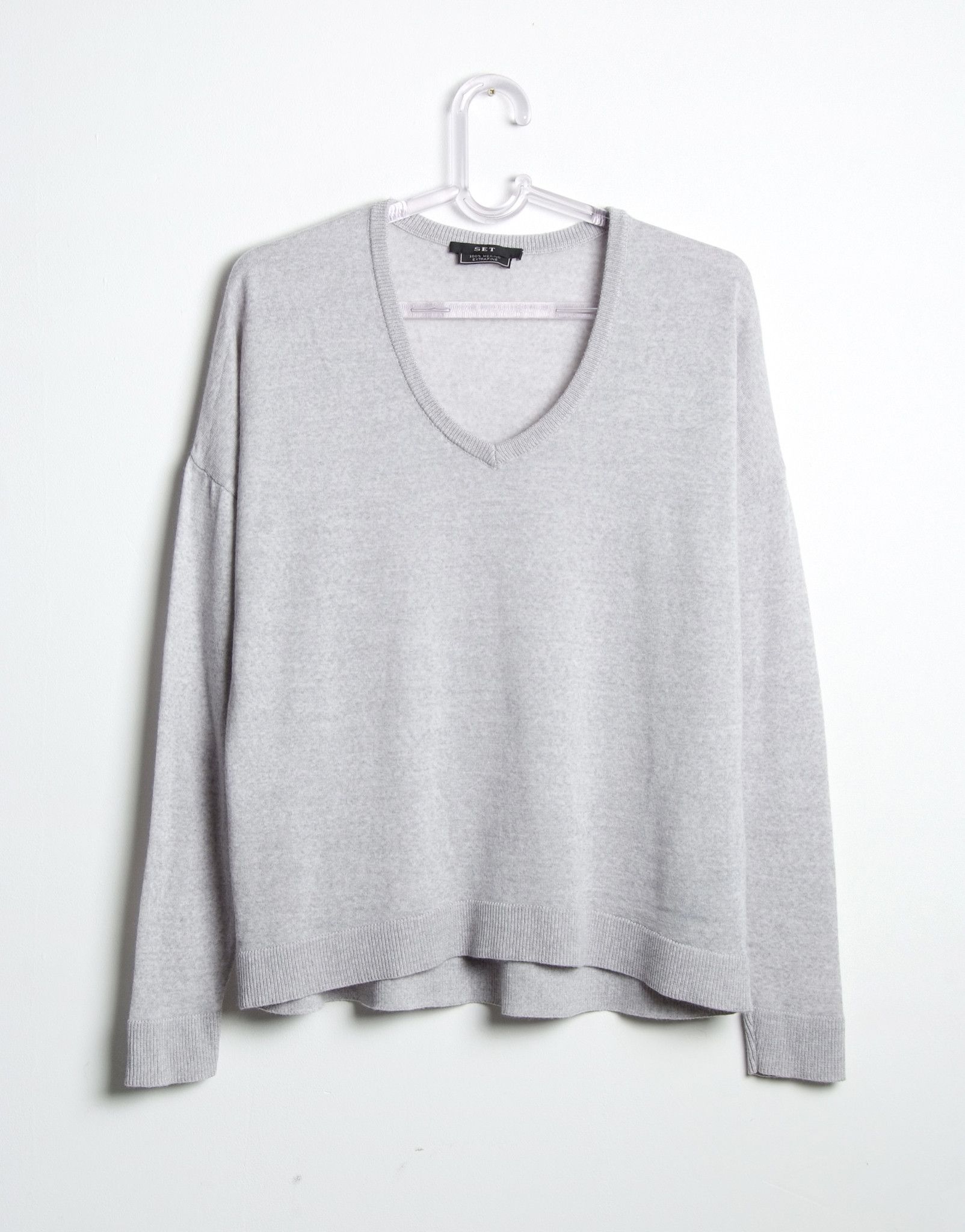 JET SET SET Merino Wool V-neck Sweater IT44 Size M / US 6-8 / IT 42-44 - 1 Thumbnail