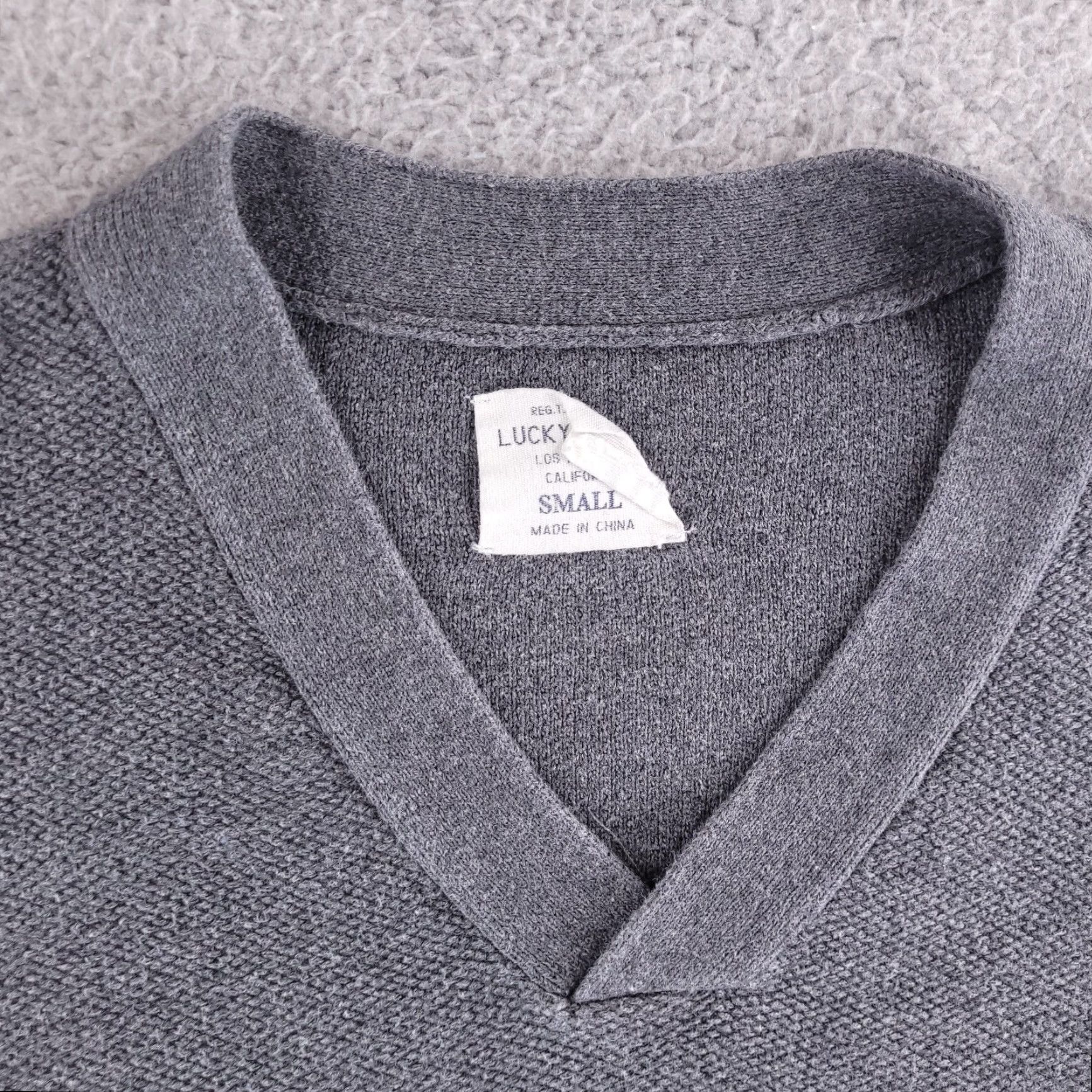 Lucky Brand Lucky Brand Sweater Mens Small Gray Knit V Neck Slim Fit Size US S / EU 44-46 / 1 - 3 Thumbnail