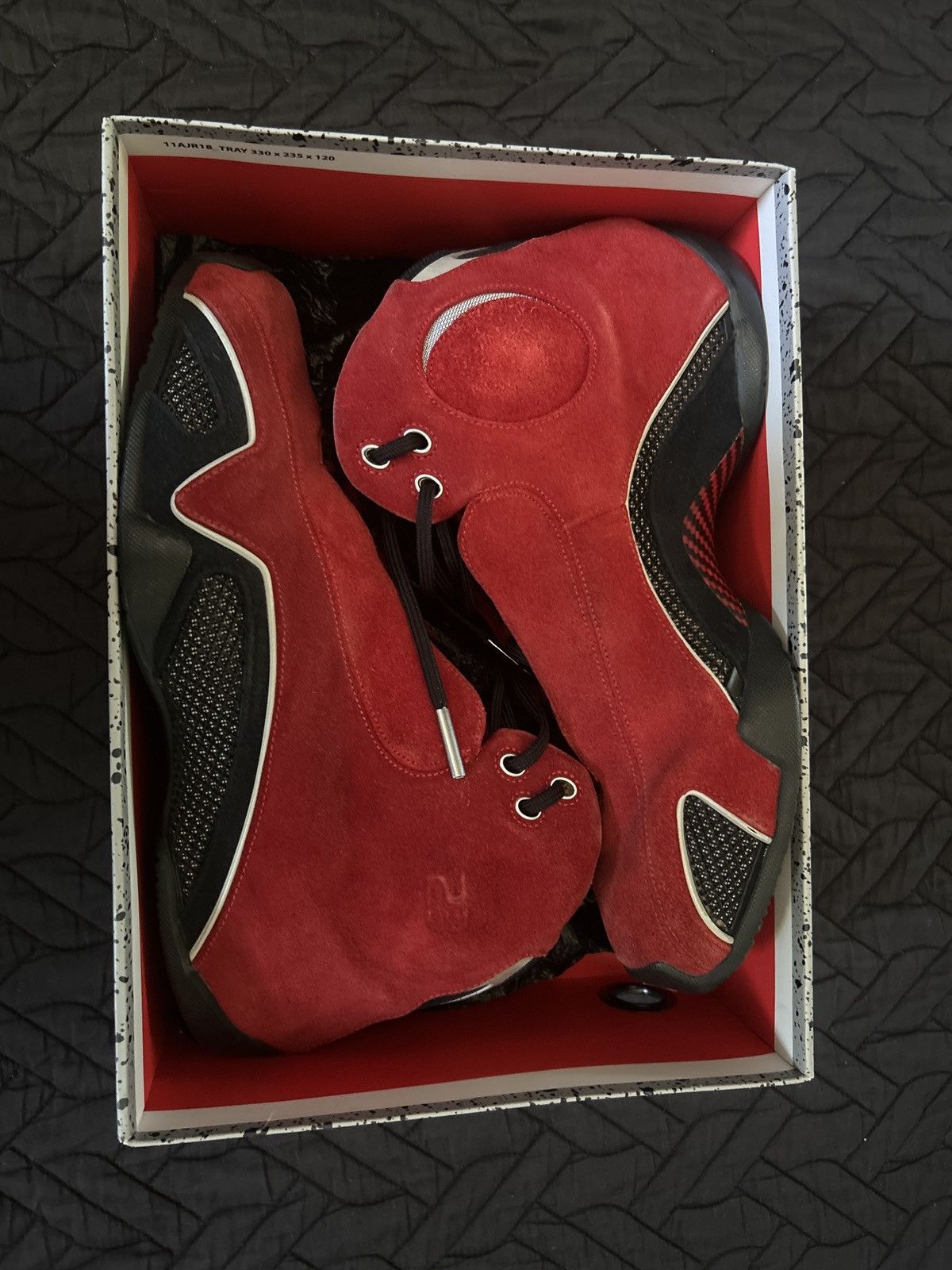 Jordan Brand Jordan 21 red suede Size US 11 / EU 44 - 1 Thumbnail