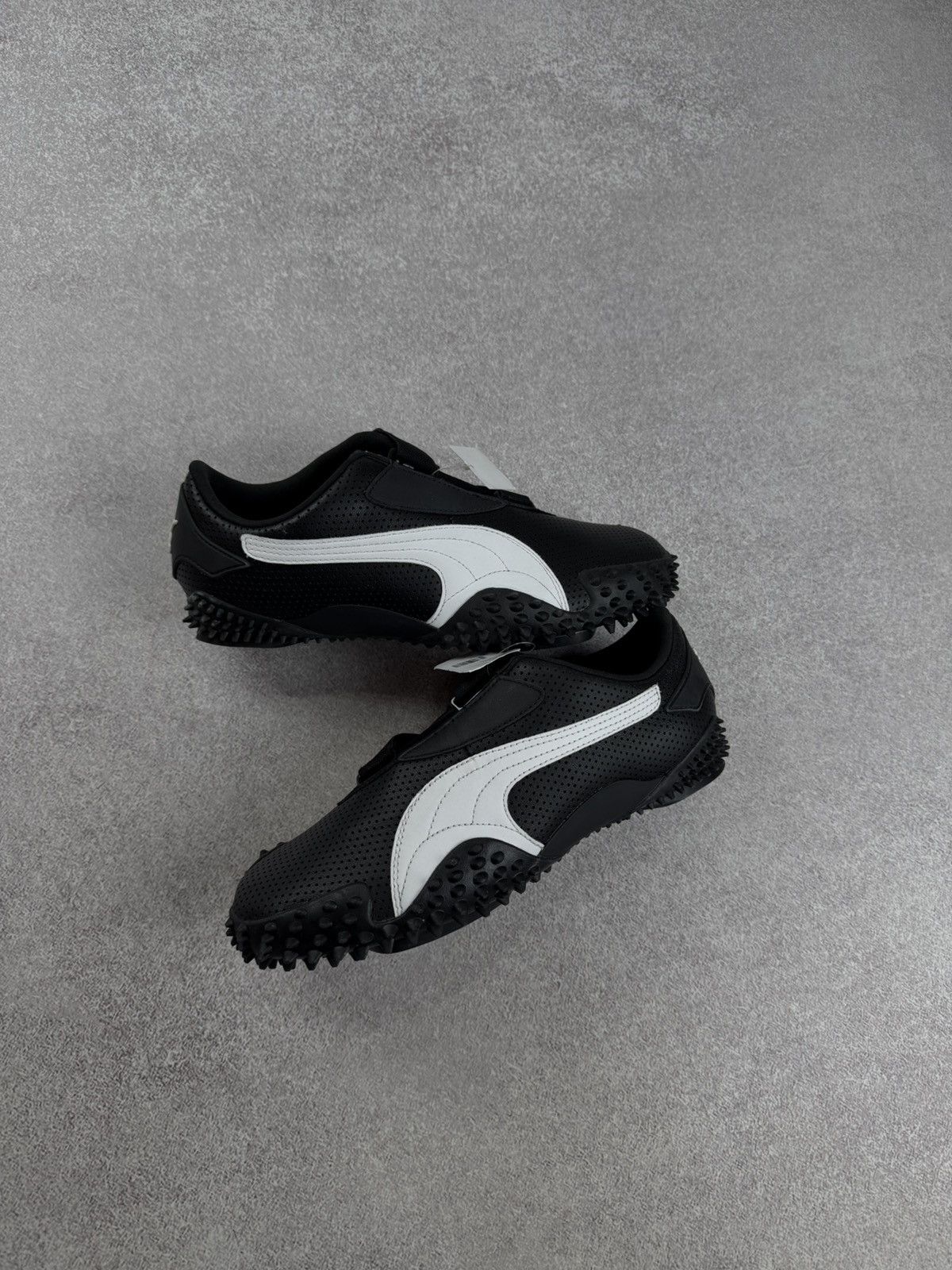 Puma Puma Sample Mostro Perf Puma Blac-Puma White Unisex Size US 9 / EU 42 - 8 Thumbnail