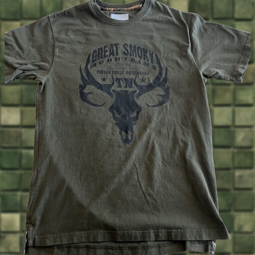 Vintage Great Smoky Mountains Olive Green Shirt T-Shirt Deer Elk Skull Pigeon Forge M Unisex Adults Crew Neck Short Sleeve Size US M / EU 48-50 / 2 - 1 Thumbnail