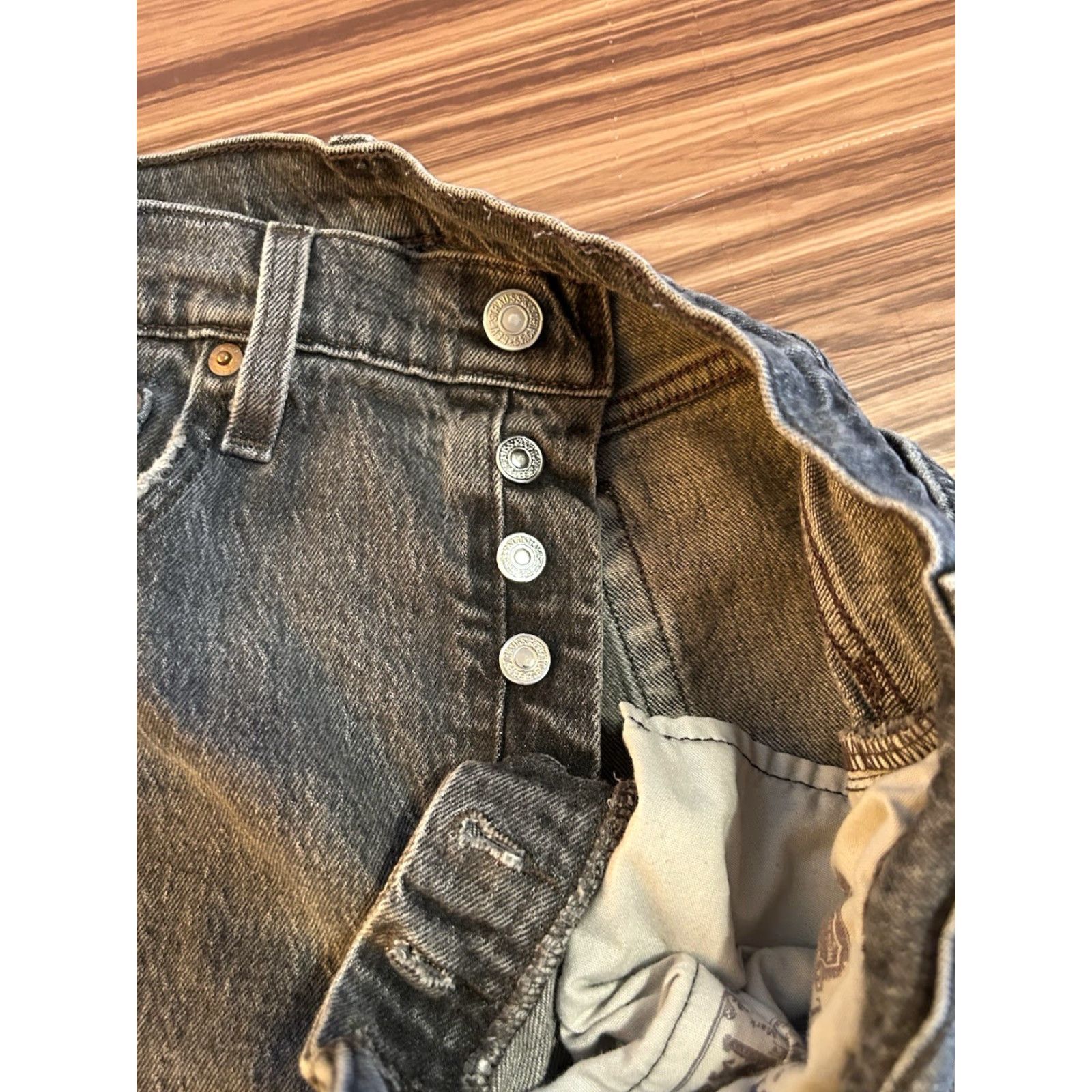 Levi's VINTAGE Levi's 501 Jeans Womens Gray Button Fly Denim Size 31x28 Size 24" / US 00 / IT 34 - 4 Thumbnail