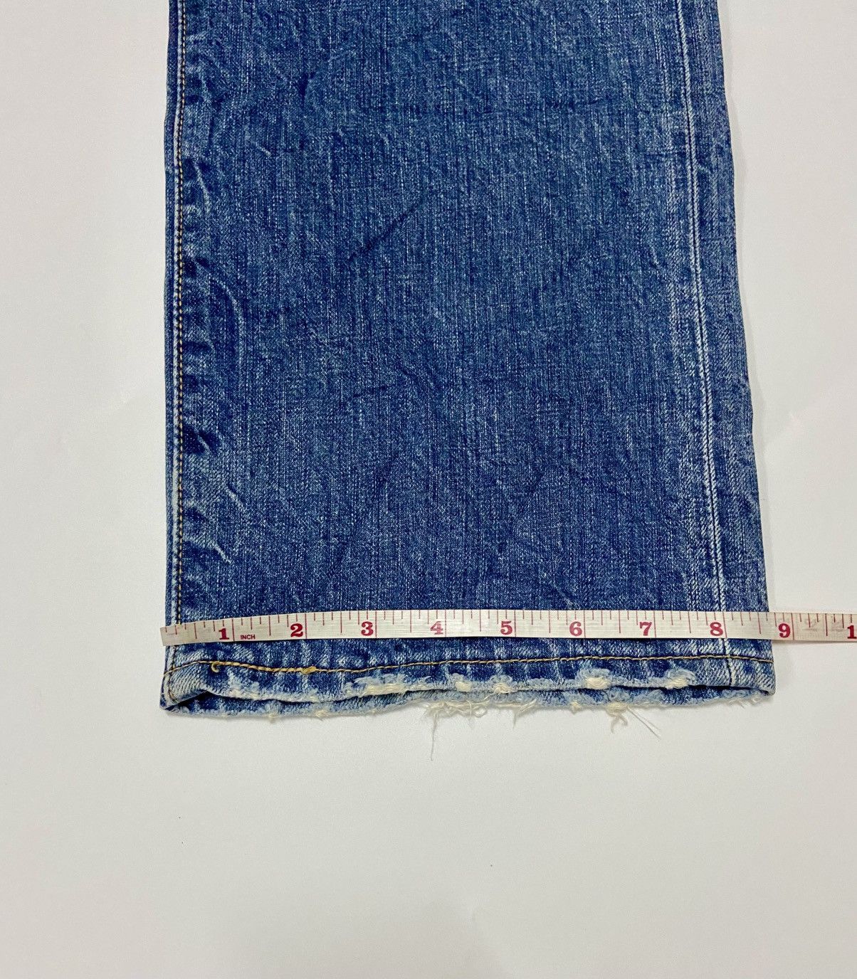 Levi's LEVI'S 501 DISTRESSED JEANS Size US 34 / EU 50 - 16 Thumbnail