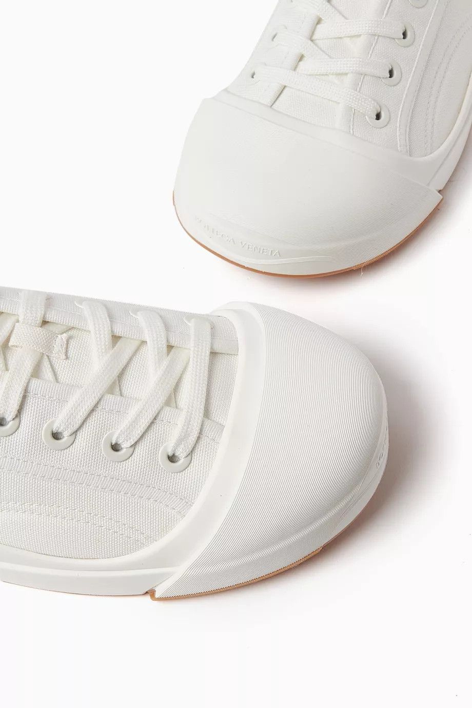 Bottega Veneta o1y0526 Low-Top Sneakers in White Size US 6 / EU 39 - 3 Thumbnail