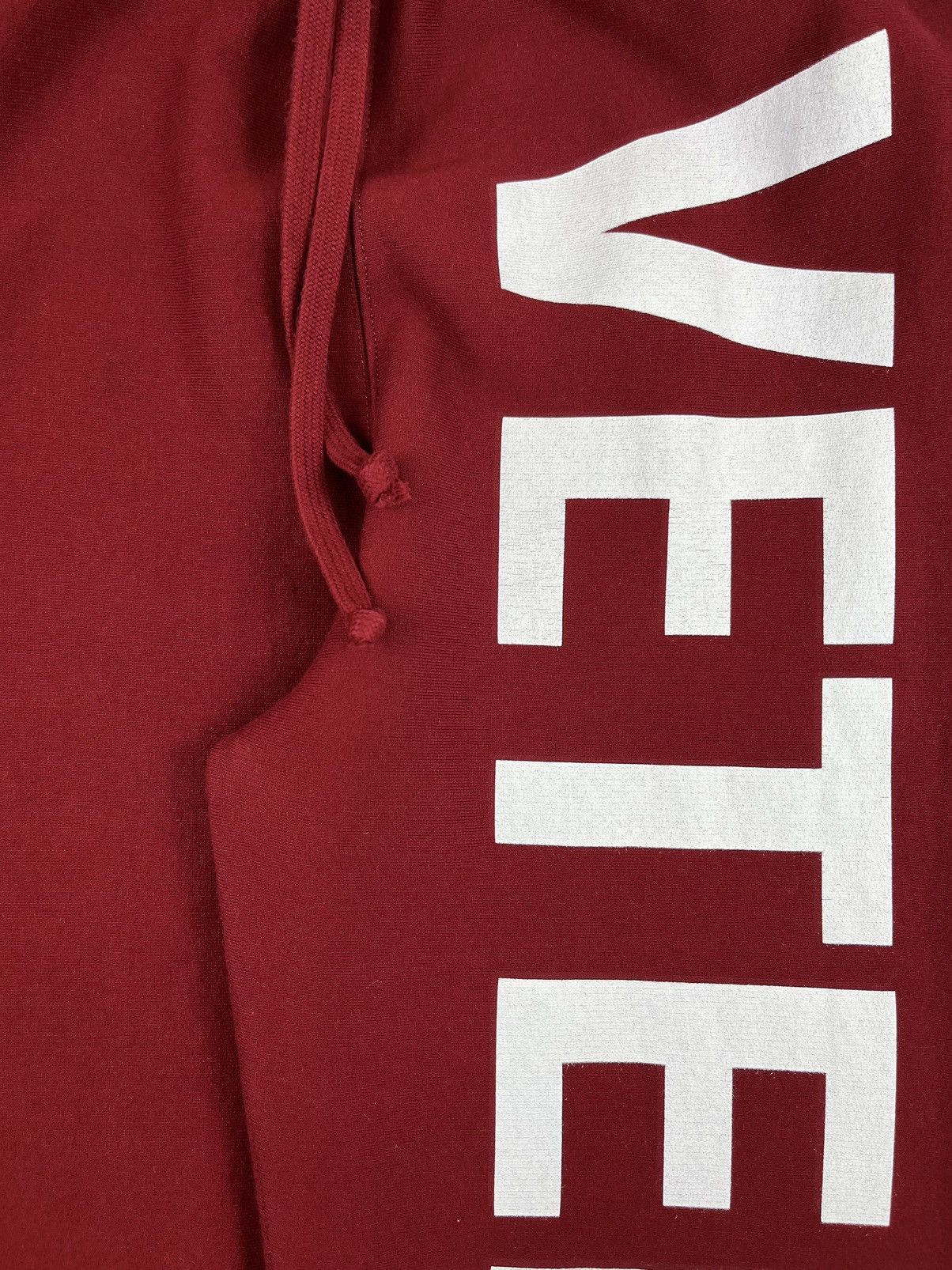 Vetements AW18 Vetements Big Logo Sweatpants Red Size US 28 / EU 44 - 3 Thumbnail