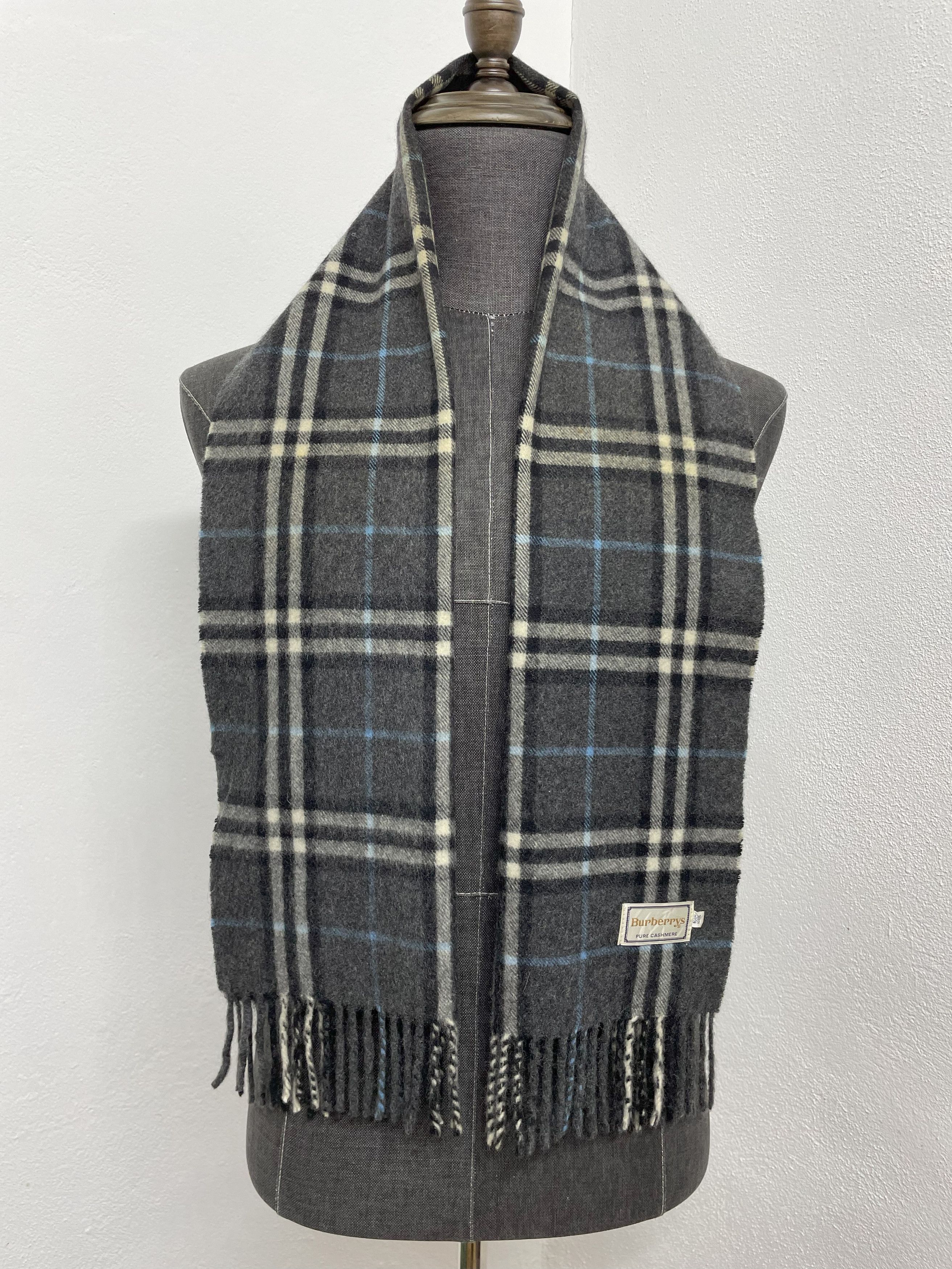 Burberry Burberry Scarf / Muffler - 6161 Size ONE SIZE - 3 Thumbnail