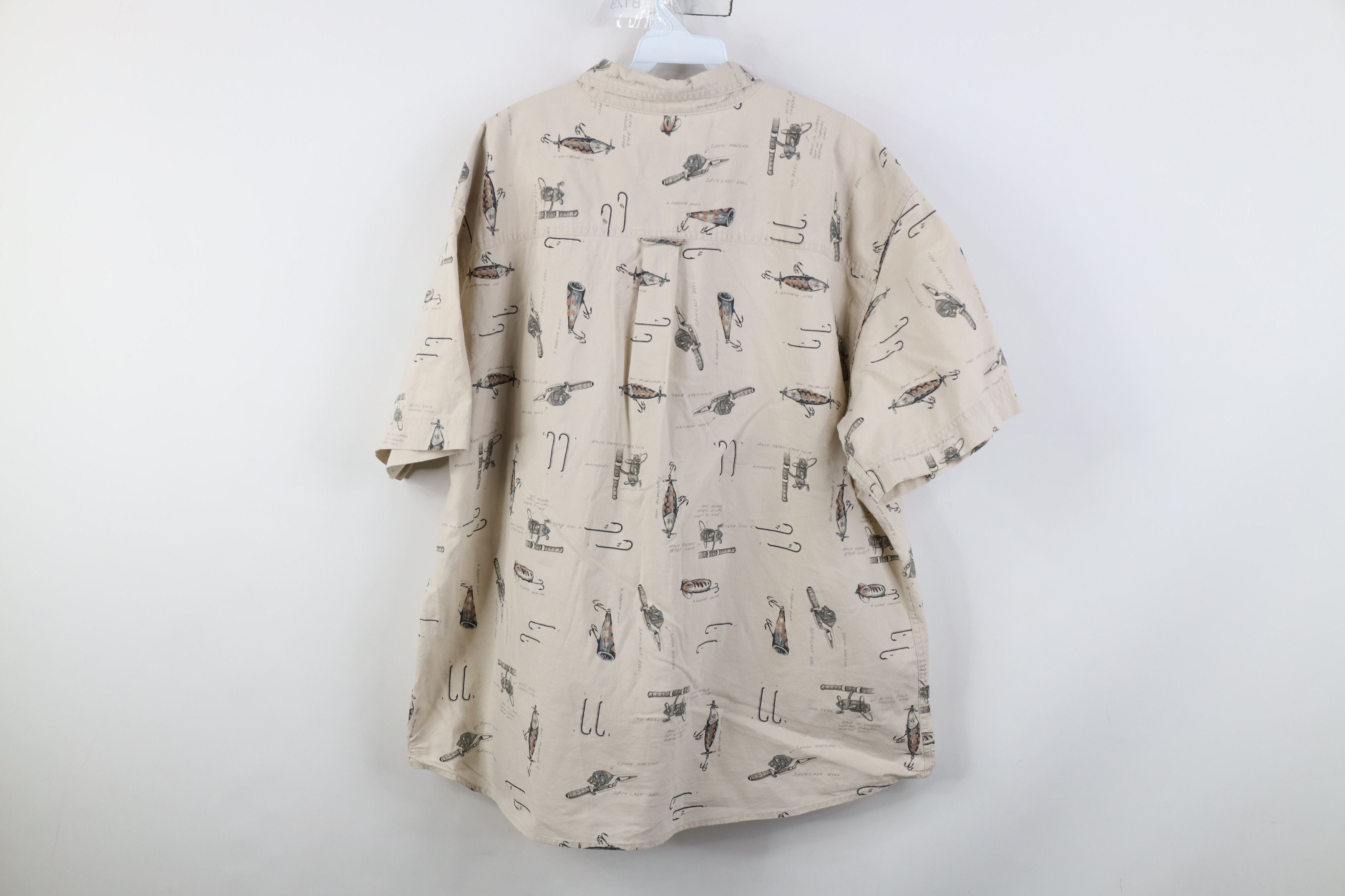 Woolrich Woolen Mills Vintage 90s Woolrich Over Print Short Sleeve Button Shirt Size US XL / EU 56 / 4 - 10 Thumbnail