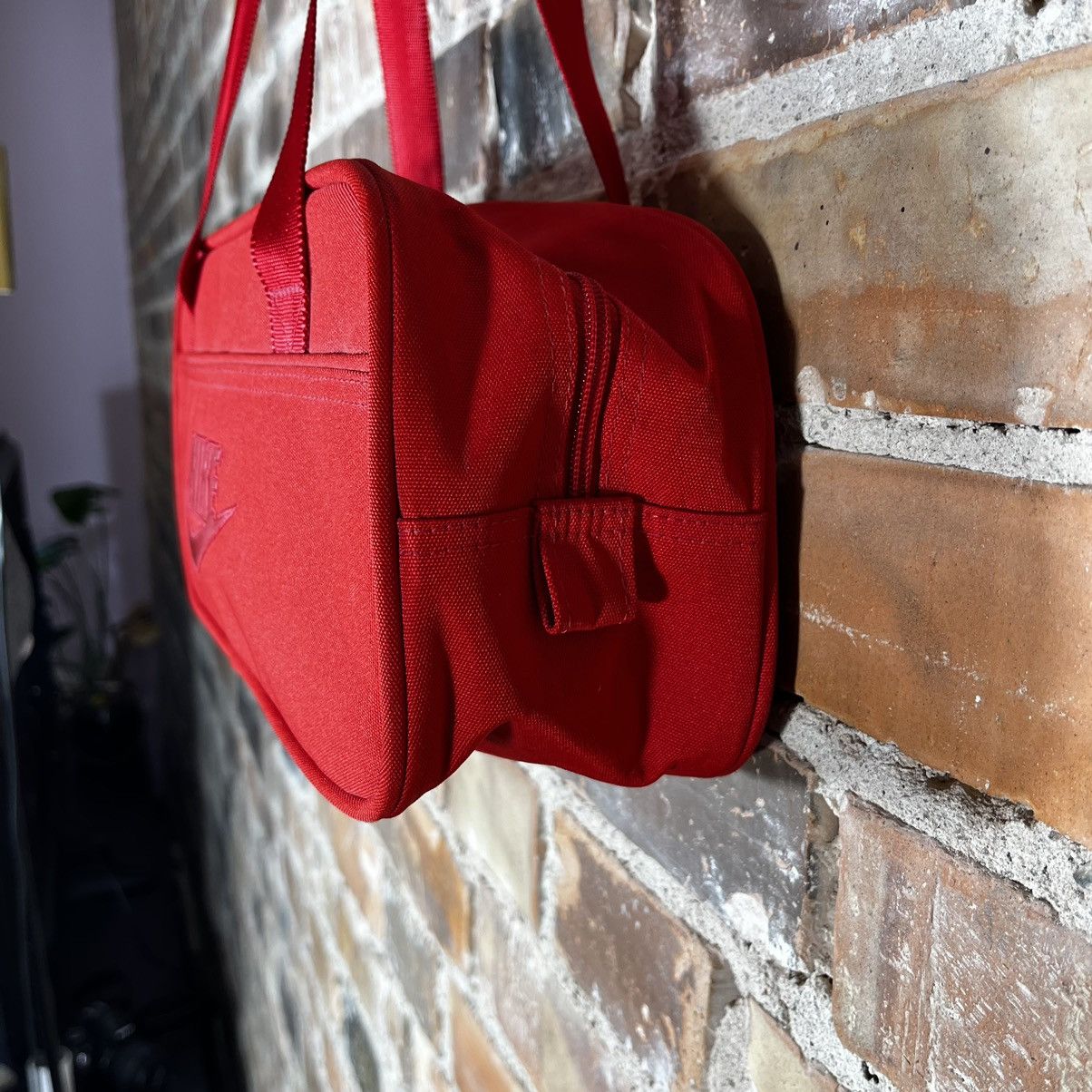 Nike Vintage Nike Bag 90s Swoosh Big Center Logo Hand Bag Size ONE SIZE - 4 Thumbnail