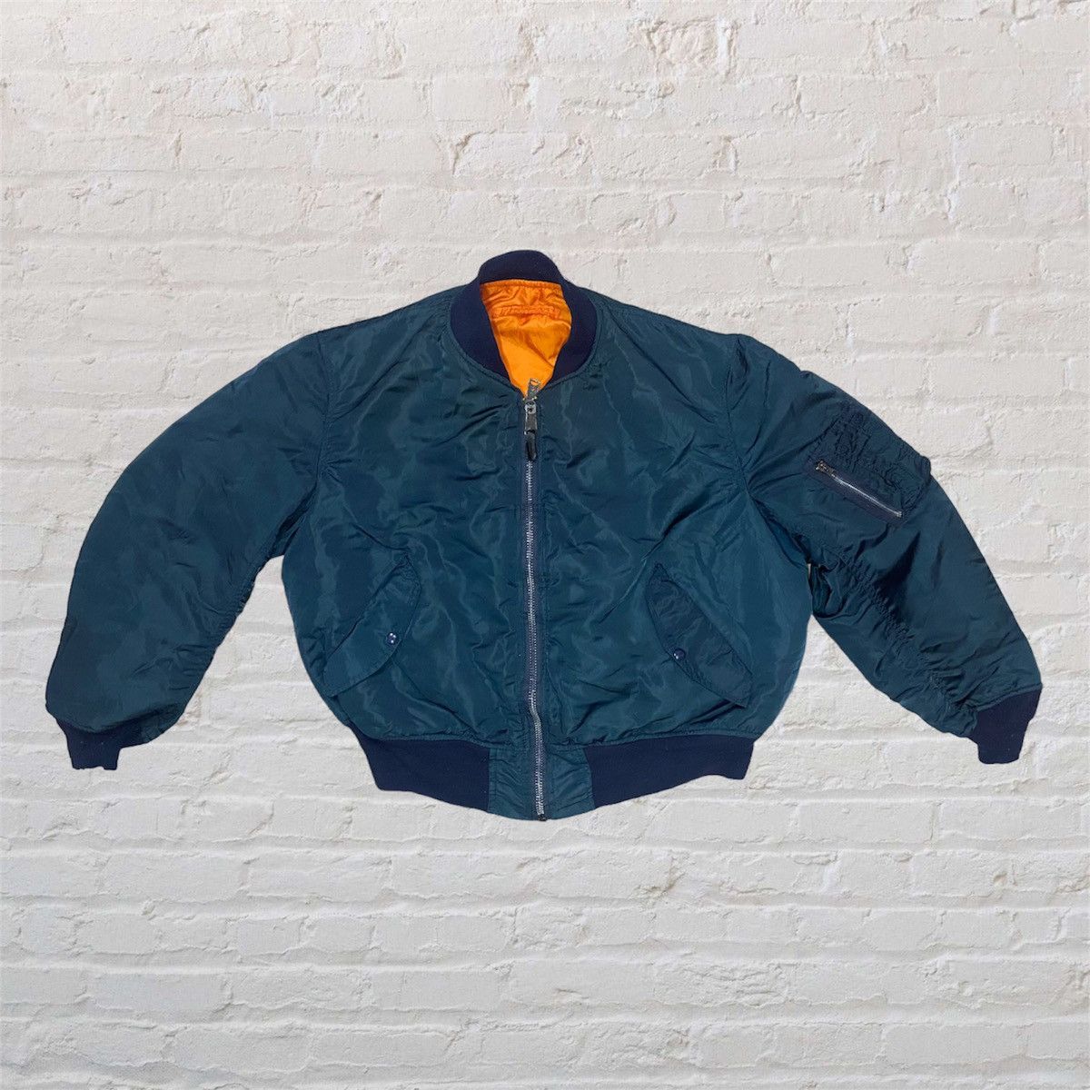 Vintage Vintage alpha industries flight bomber jacket Size US XL / EU 56 / 4 - 3 Thumbnail
