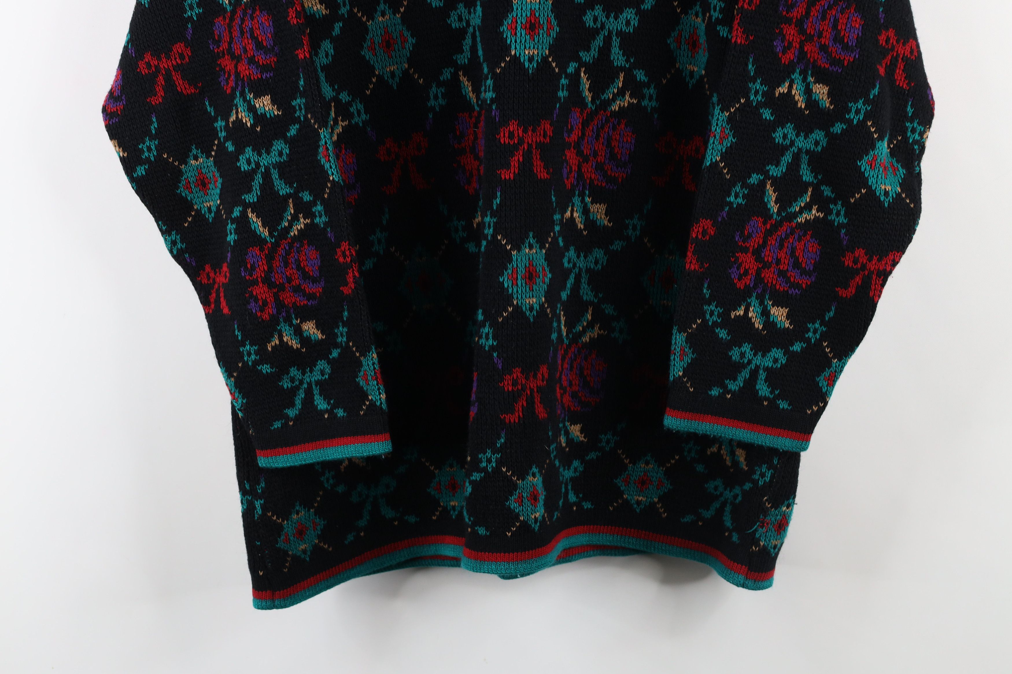Vintage Vintage 90s Streetwear Argyle Bowtie Flower Knit Sweater USA Size M / US 6-8 / IT 42-44 - 3 Thumbnail