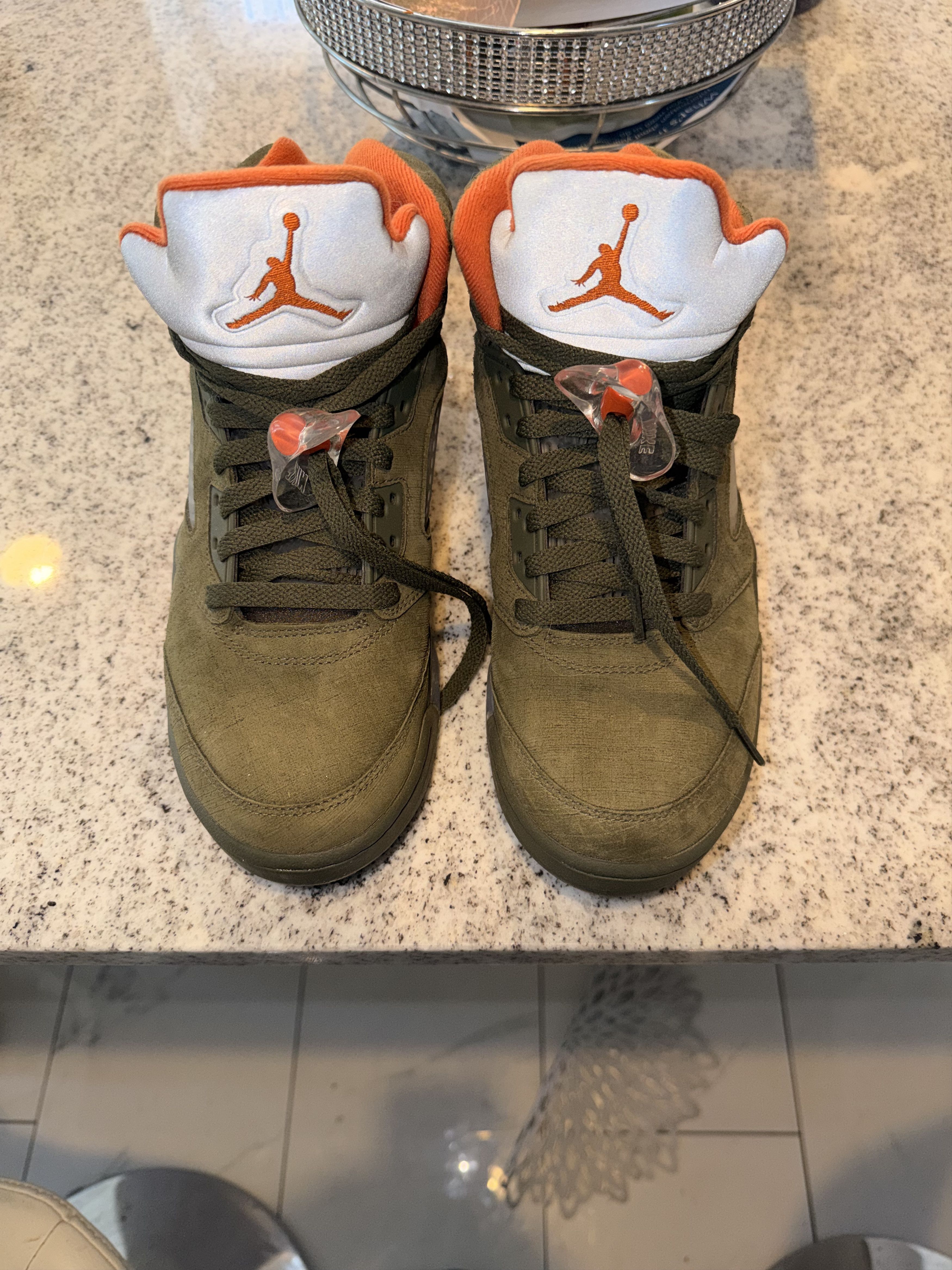 Jordan Brand Air Jordan 5 retro olive green Size US 8 / EU 41 - 1 Thumbnail