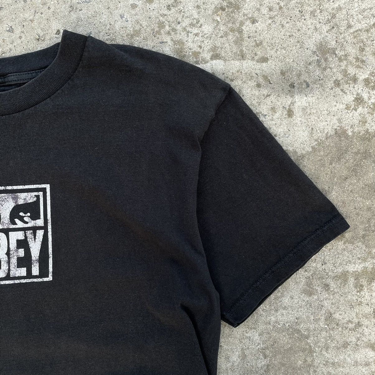 Obey × Vintage Vintage T-shirts Obey Big Logo Skate Wear Y2K 00s Size US M / EU 48-50 / 2 - 6 Thumbnail