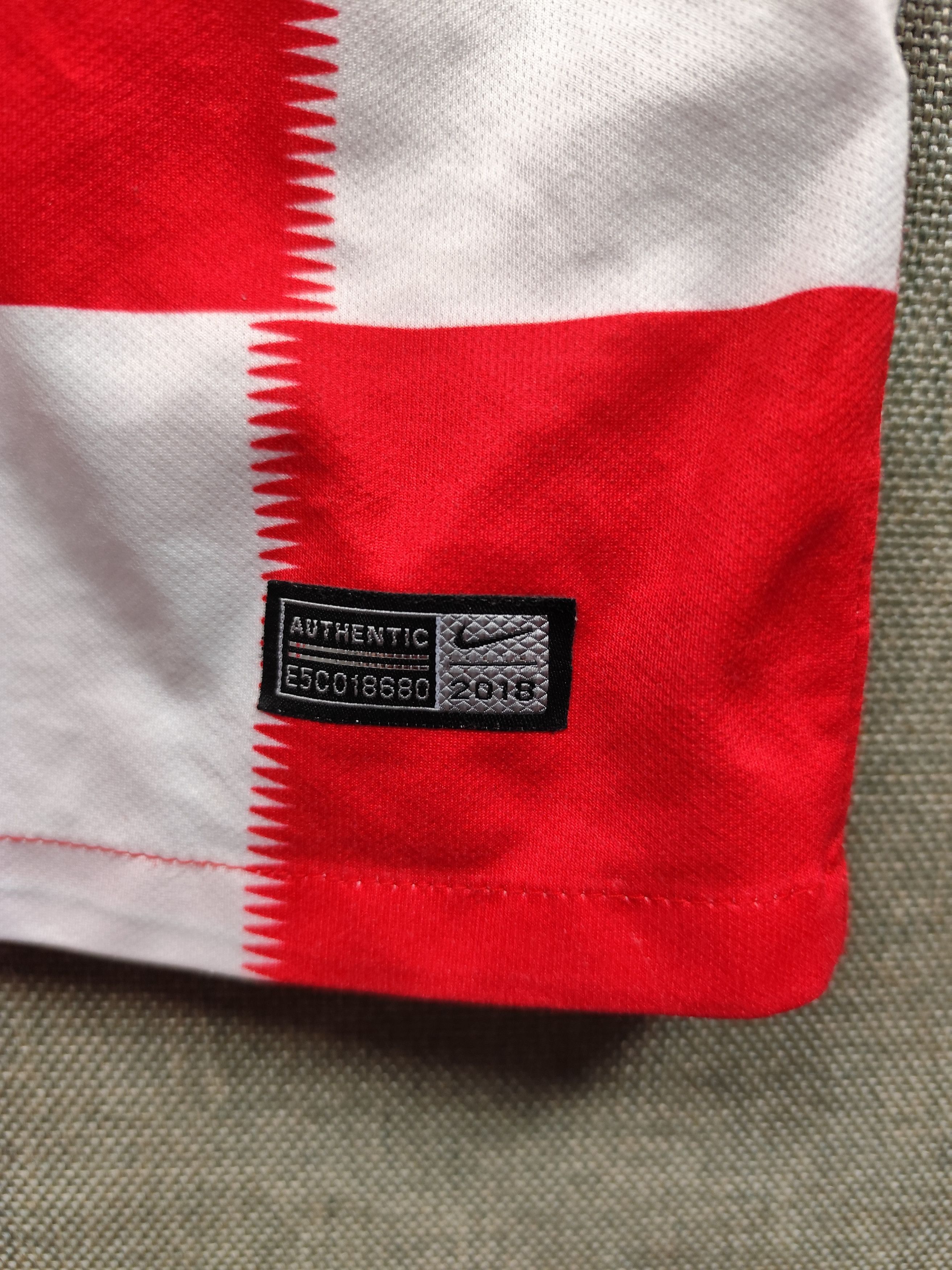 UEFA Croatia nike soccer jersey Size US M / EU 48-50 / 2 - 3 Thumbnail
