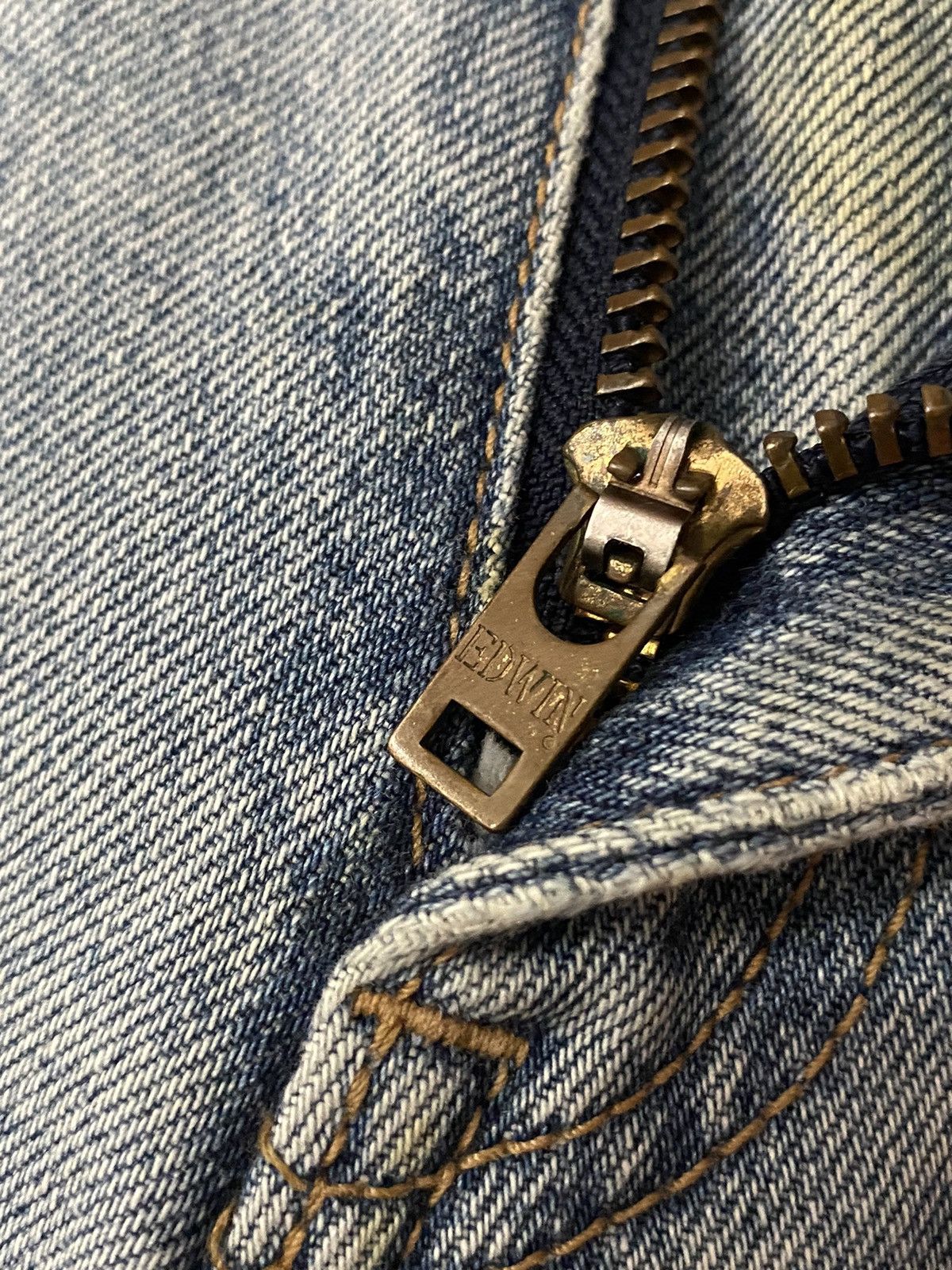 Edwin × Jean Vintage Edwin Japan Sun Wash Patches Distressed Jeans Size US 30 / EU 46 - 12 Thumbnail