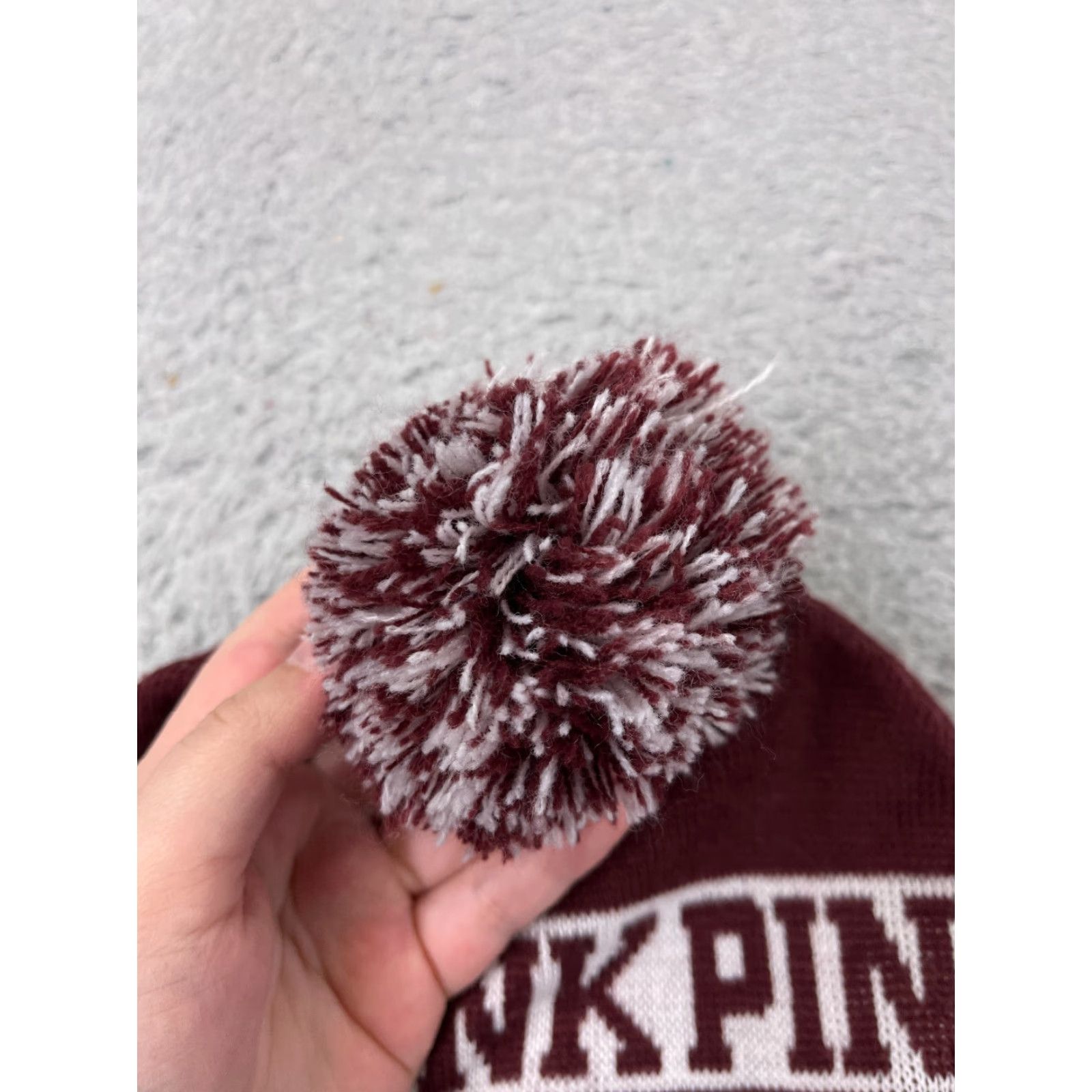 Victoria's Secret Victoria's Secret Beanie Hat Adults One Size Burgundy White Pom Pink Ski Snow Striped Logo Winter Mens Womens Girls Boys Size ONE SIZE - 3 Thumbnail
