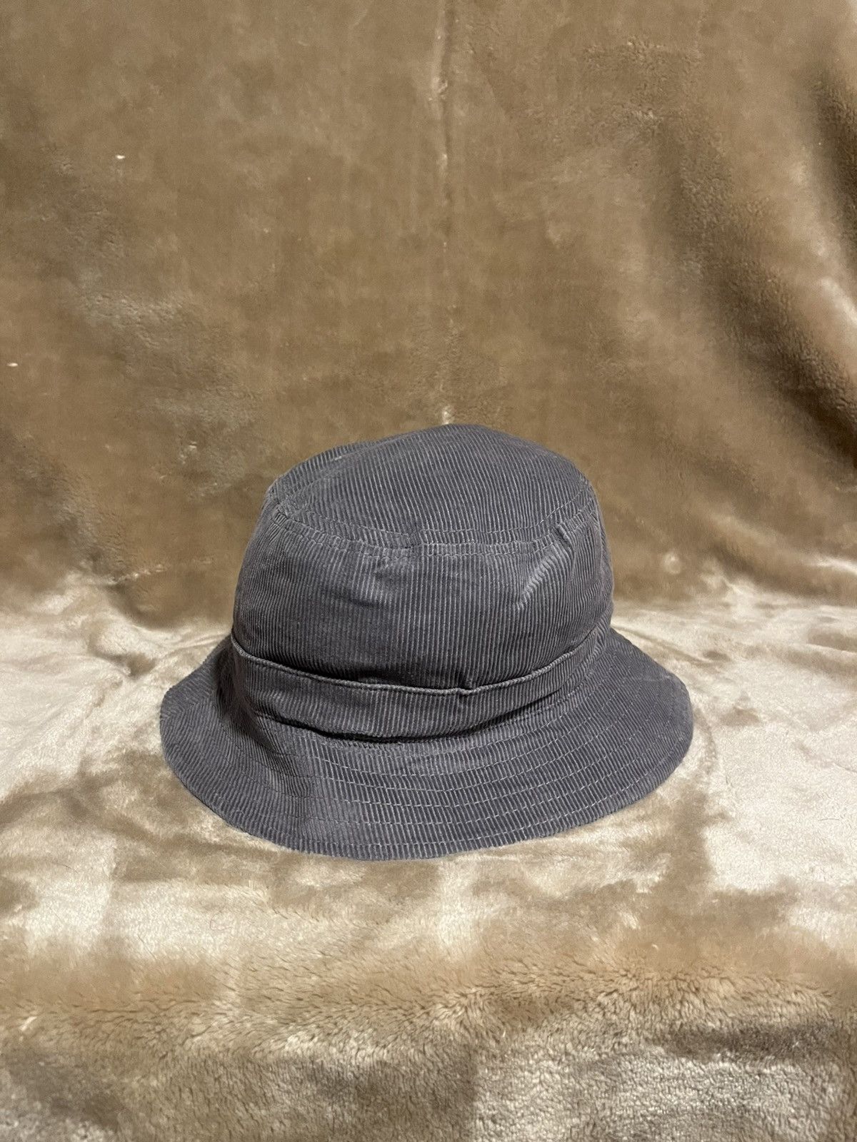 Adidas MTV Embroidered Music Television Grey Corduroy Bucket Hat Size ONE SIZE - 4 Thumbnail