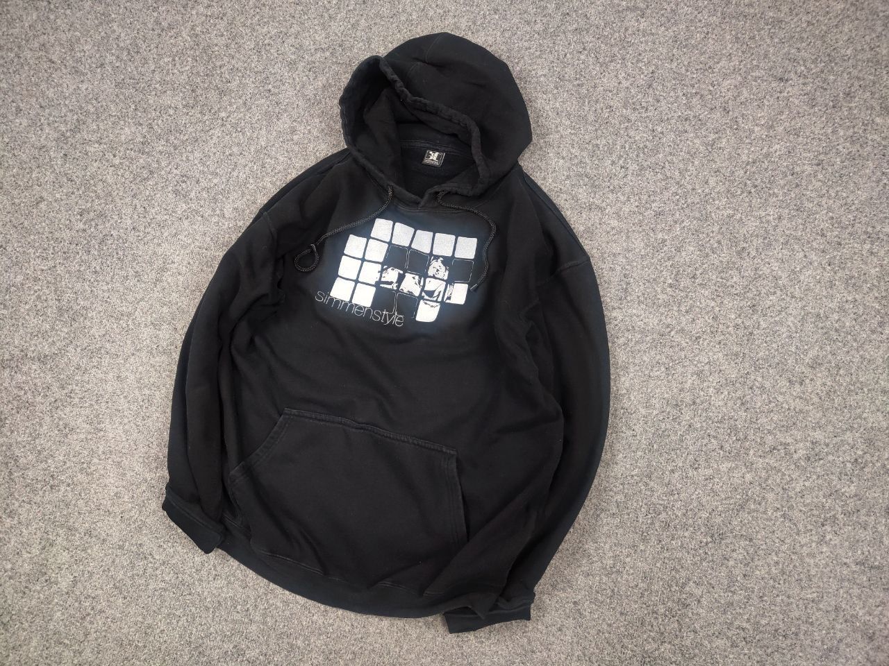 Alien Workshop Vintage Simmen Style alien workshop skate girl logo hoodie Size US M / EU 48-50 / 2 - 3 Thumbnail