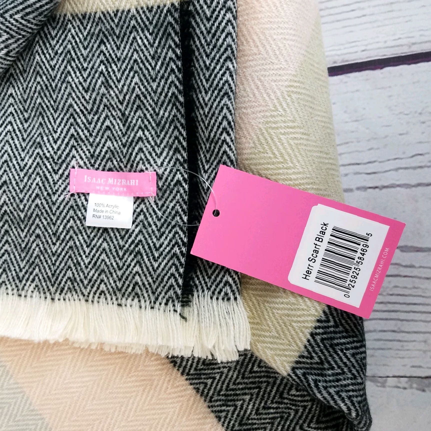 Isaac Mizrahi VINTAGE Isaac Mizrahi Scarf Women's Acrylic Herringbone Pink Black Tan 26" x 74" - Scarf Womens Size ONE SIZE - 3 Thumbnail