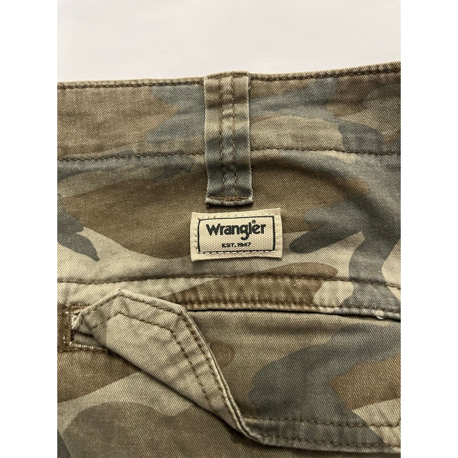 Wrangler Wrangler Mens Regular Taper Cargo Pants Camo Size 36x30 Size US 36 / EU 52 - 5 Thumbnail