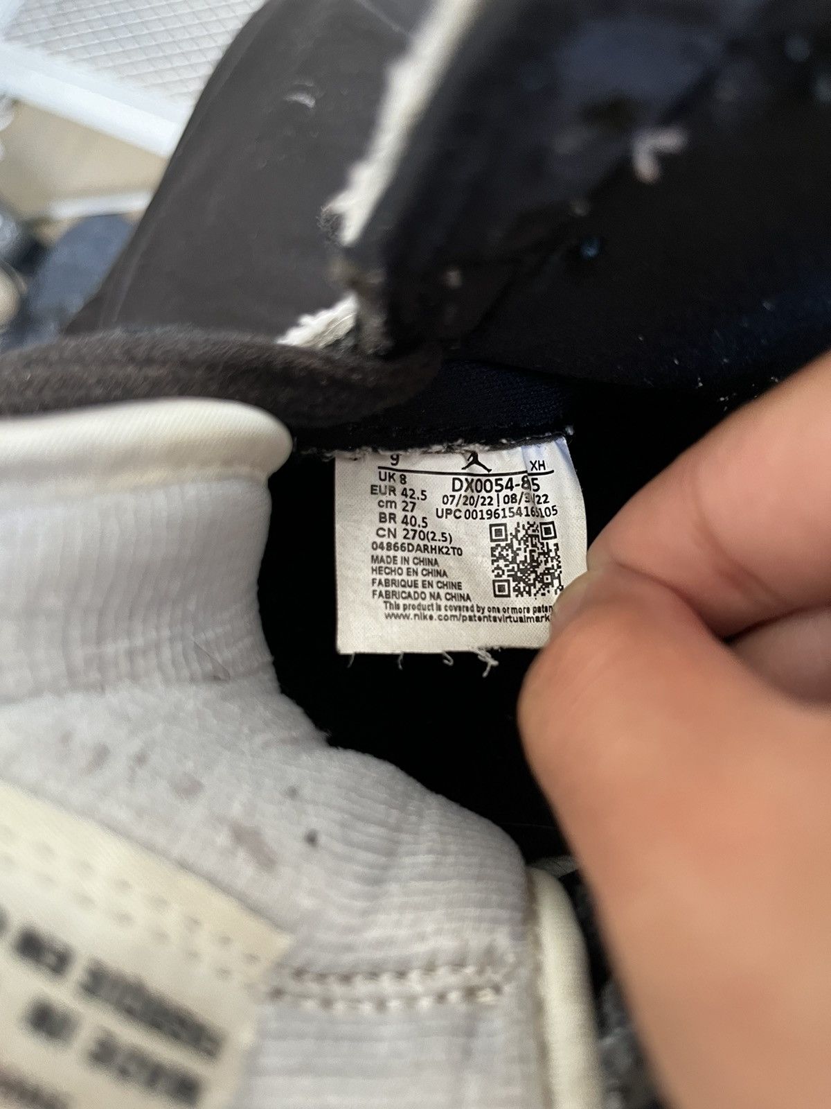 Jordan Brand × Nike NIKE JORDAN 1- skyline Size US 9 / EU 42 - 11 Thumbnail