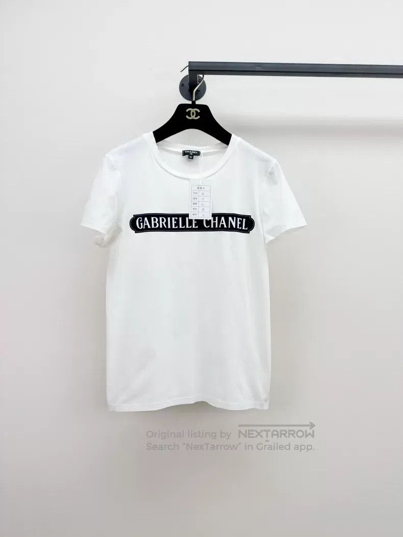 Chanel Chanel Letter-printed short sleeves Size XS / US 0-2 / IT 36-38 - 1 Thumbnail