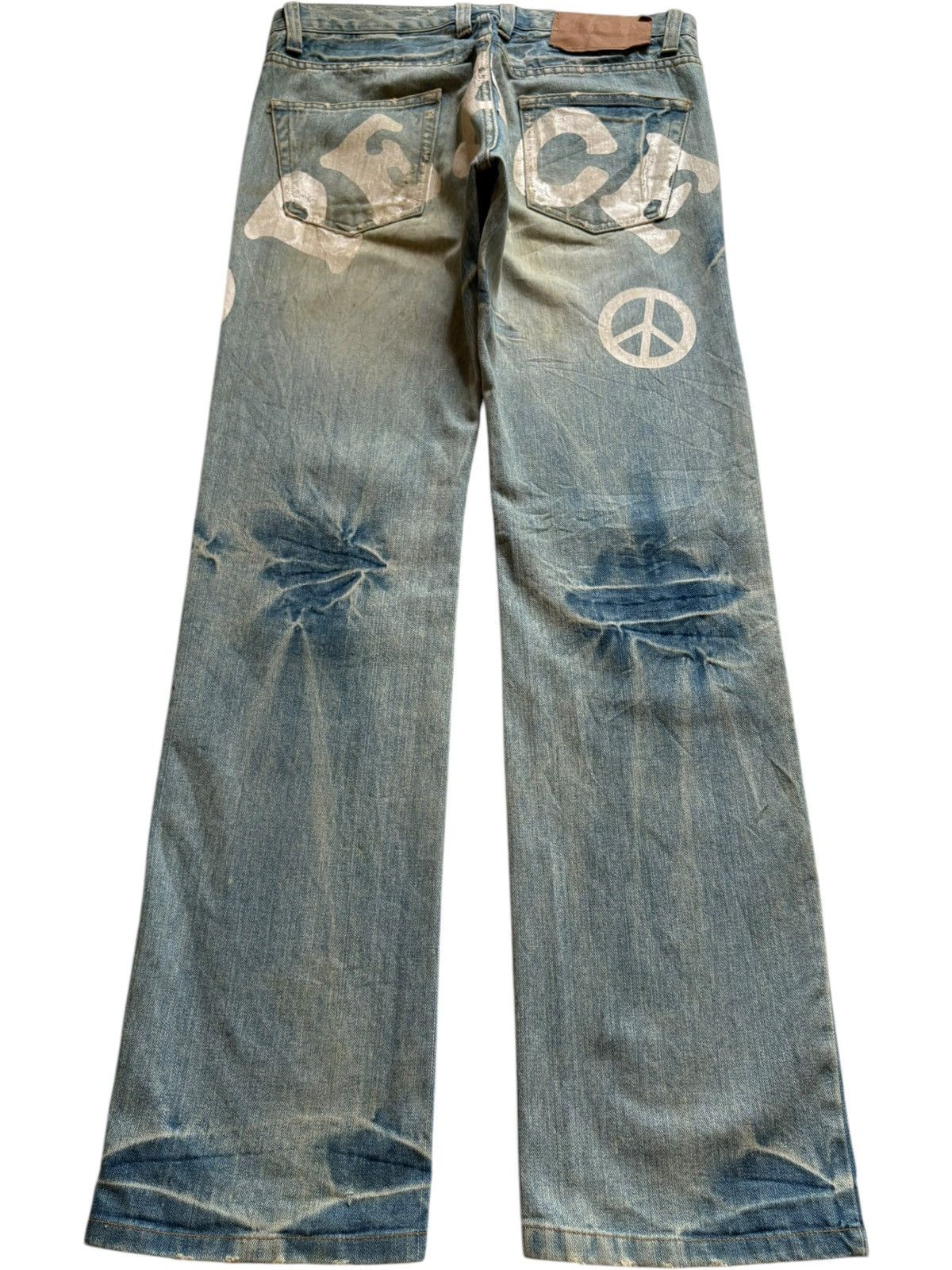 Japanese Brand Vintage Japanese Brand Peace Spell Out Mud Wash Loose Jeans Size US 34 / EU 50 - 2 Thumbnail