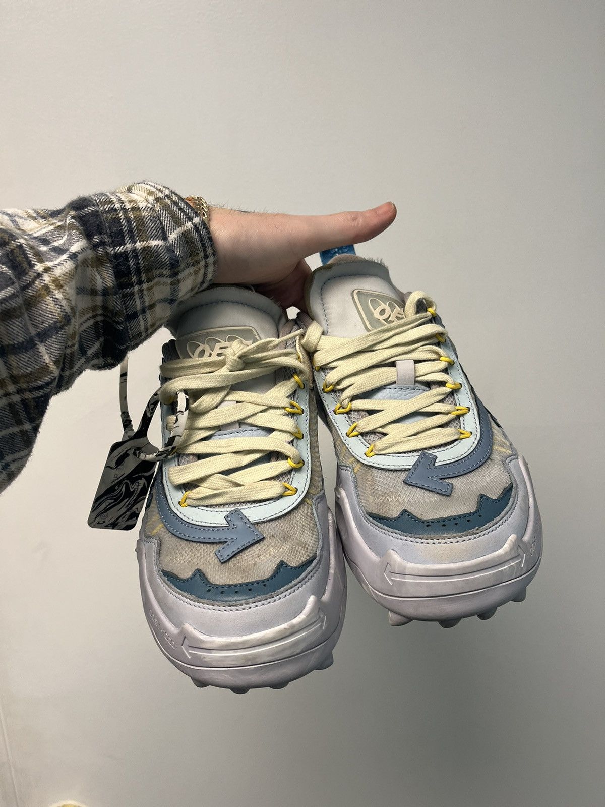 Off-White Off-White Odsy 1000 Sneakers Gray/Light Blue Size US 7 / EU 40 - 3 Thumbnail