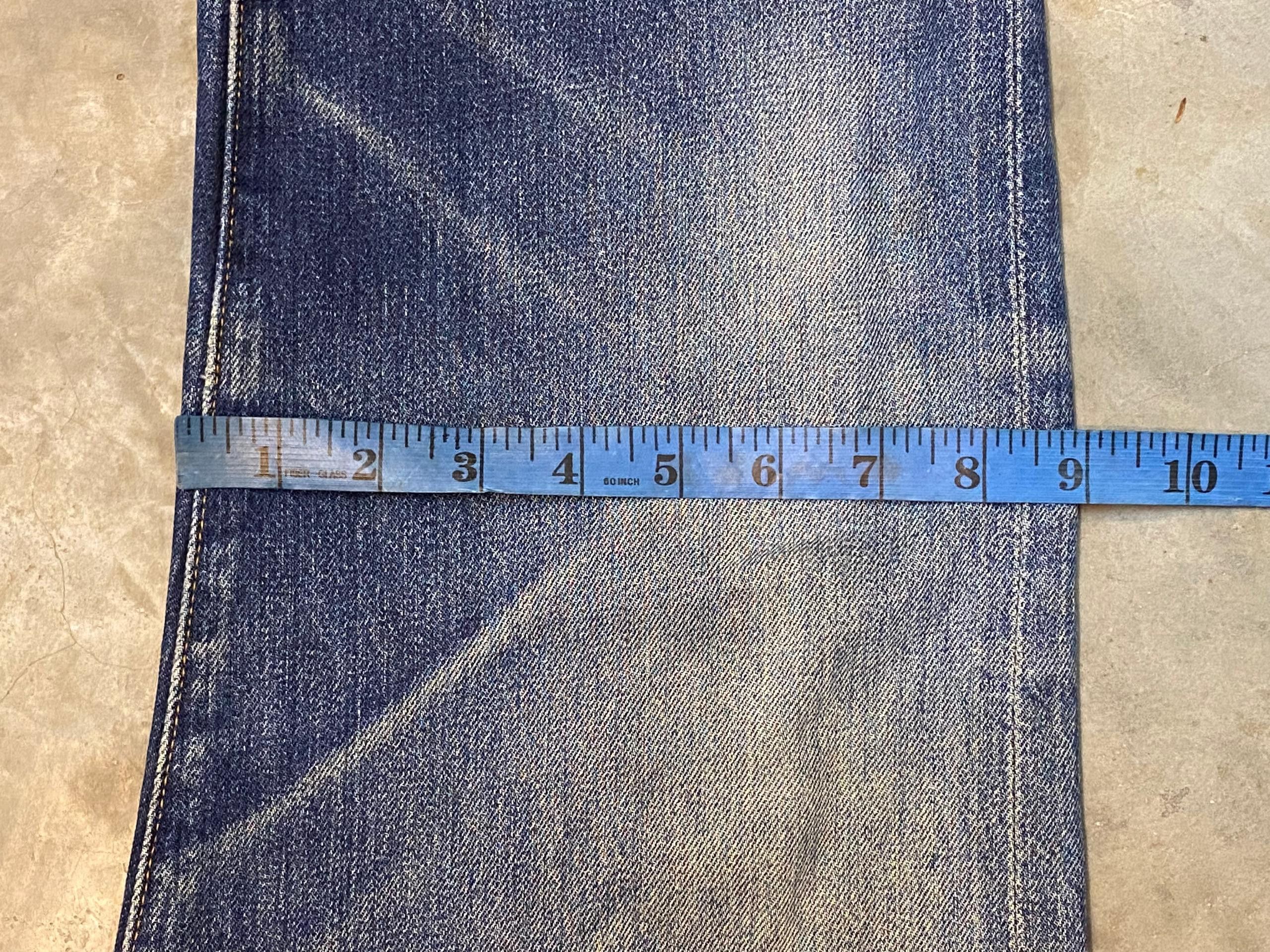 Levi's VINTAGE LEVIS 501XX 90S BUTTON 555 BIG E SELVEDGE Size US 30 / EU 46 - 19 Thumbnail