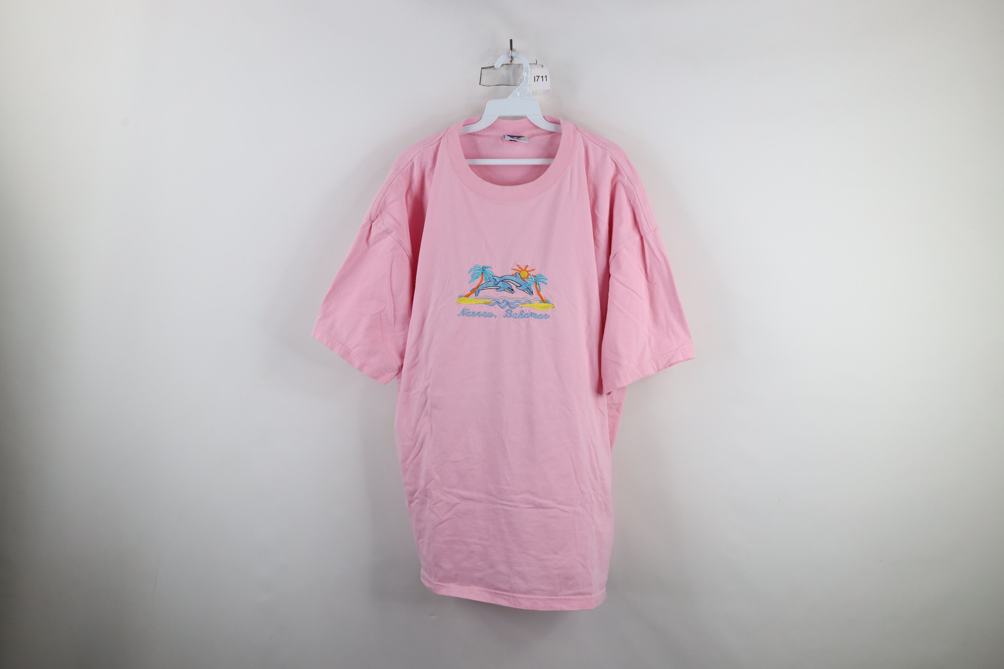 Vintage Vintage 90s Streetwear Nassau Bahamas Dolphins T-Shirt Pink Size 3XL / US 20-22 - 1 Thumbnail