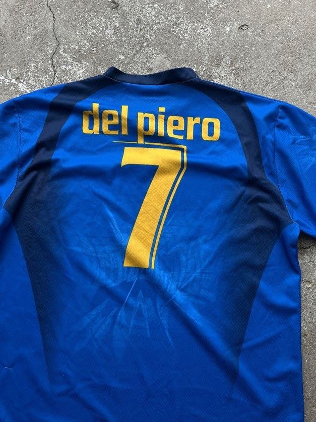 Other Italy 2006 World Cup Del Piero promo football jersey Size US L / EU 52-54 / 3 - 4 Thumbnail