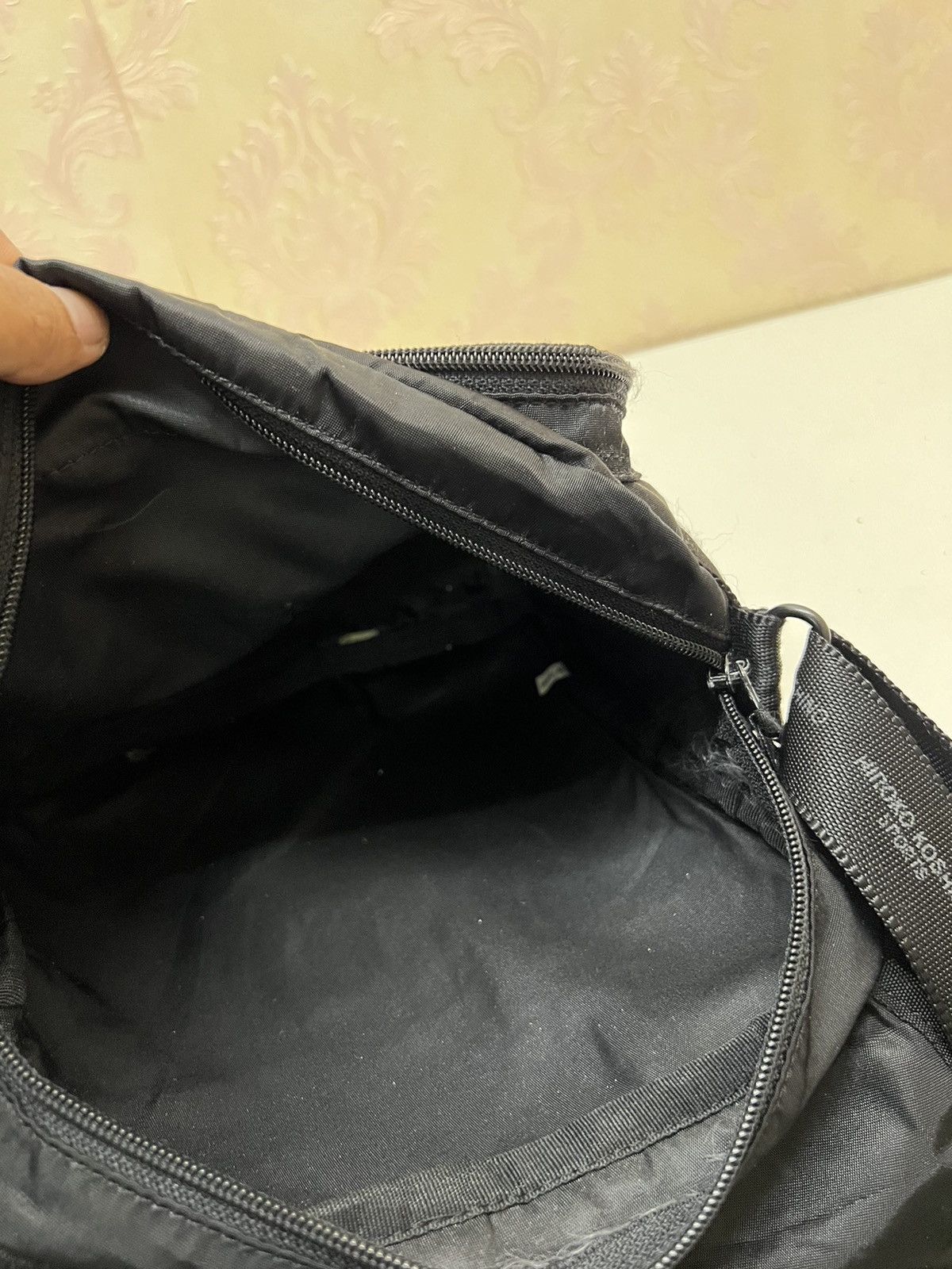 Hiroko Koshino Homme Hiroko Koshino Homme Tactical Sling Bag Size ONE SIZE - 10 Thumbnail