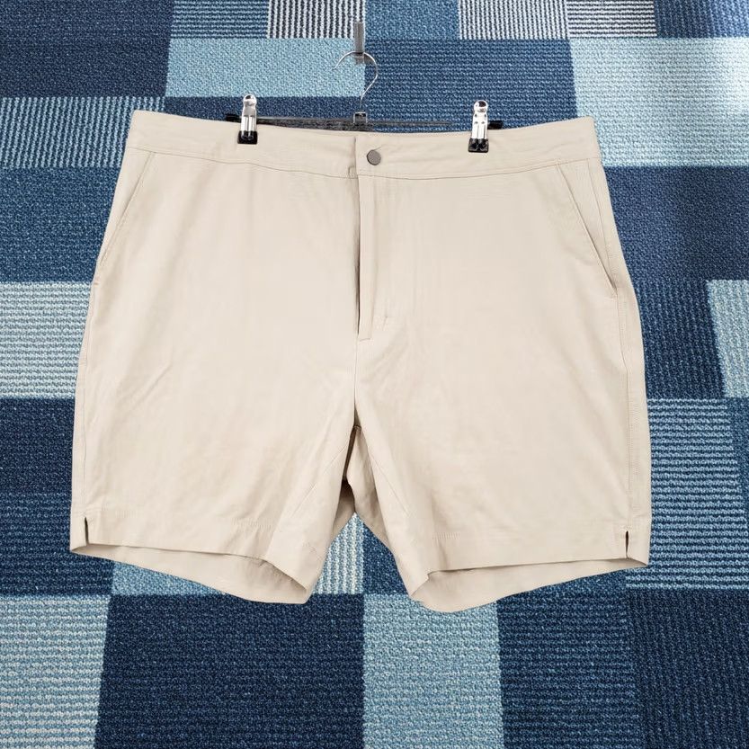 Vintage VRST Shorts Mens 40 Beige Chino Bermuda Drawstring Flat Front Stretch Preppy Size US 40 / EU 56 - 1 Thumbnail