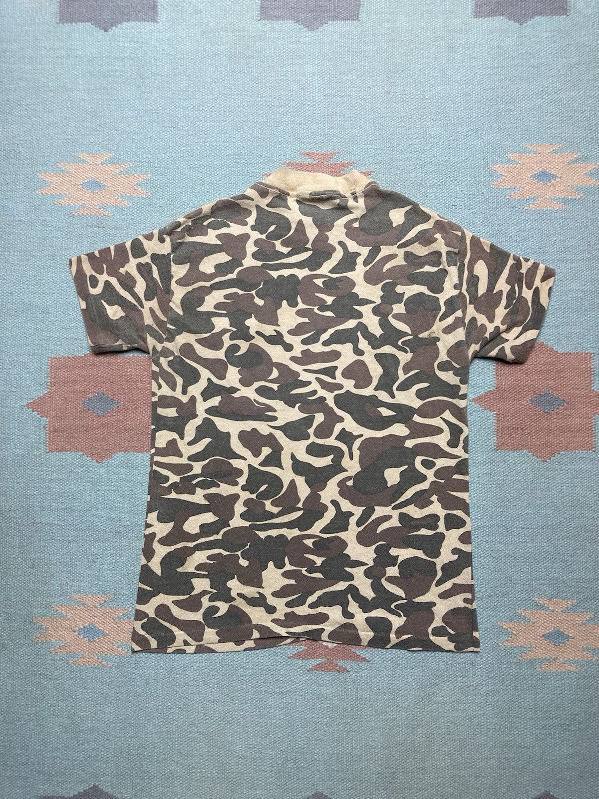 Vintage Vtg 80s pocket t shirt duck camo single stitch adult small Size US S / EU 44-46 / 1 - 7 Thumbnail