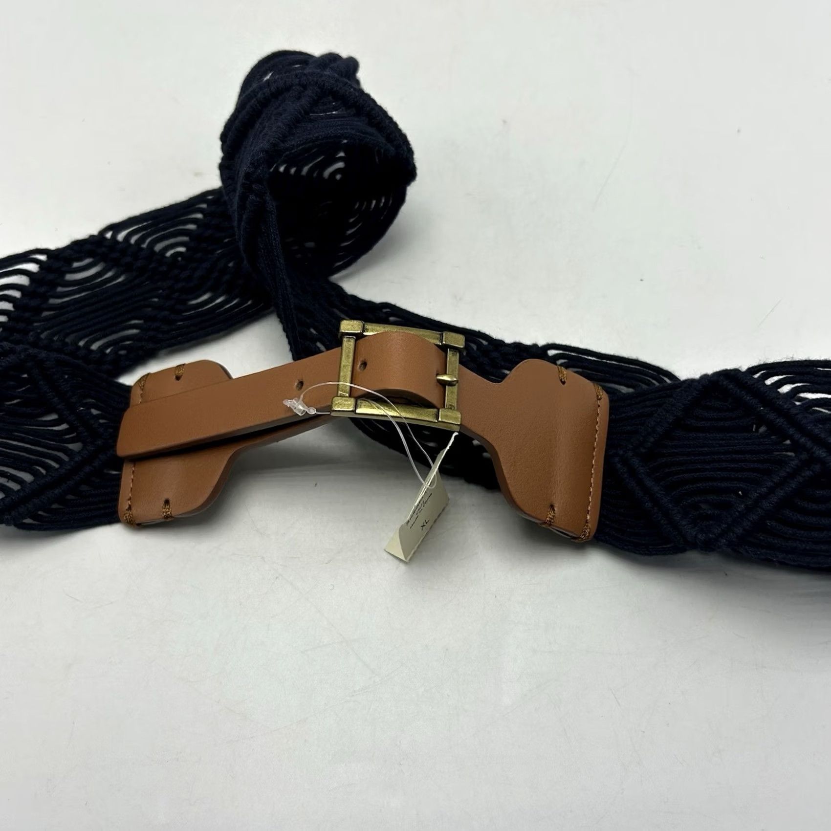 Talbots Talbots Belt Womens XL Blue Leather Braided Belt with Buckle Adjustable 2.25" Wide Braided Belt Classic Style Size ONE SIZE - 3 Thumbnail