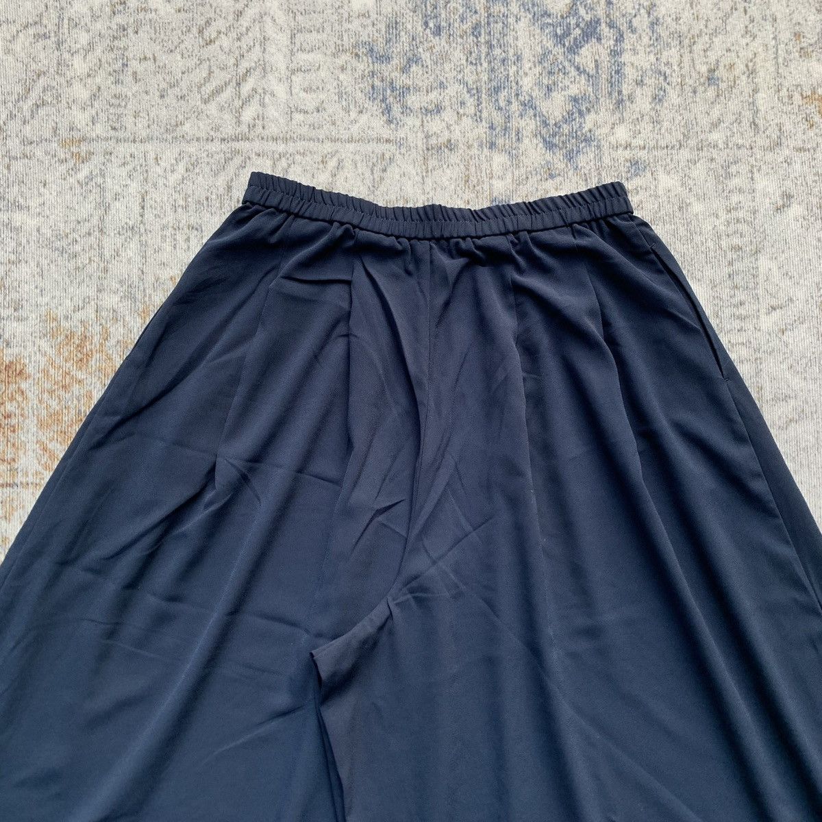 Japanese Brand Rare Japanese Brand Uniqlo Yohji Style Ultra Wide Pants Size US 34 / EU 50 - 6 Thumbnail