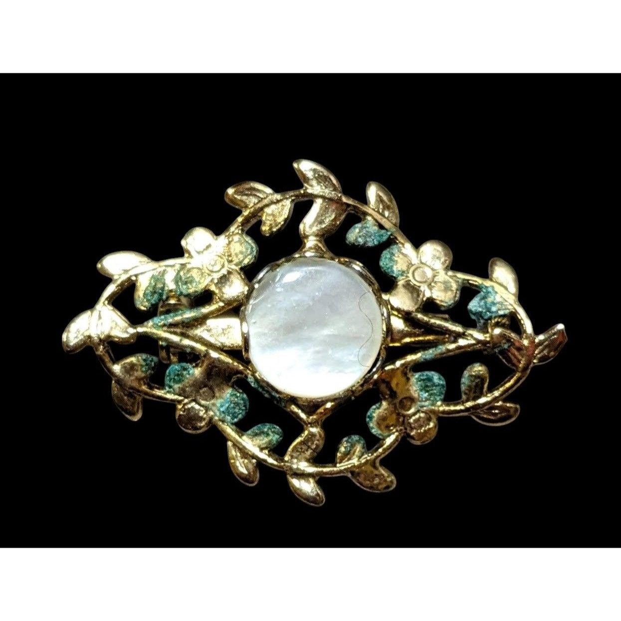 Other Vintage Mother Of Pearl Gold Floral Brooch Size ONE SIZE - 1 Thumbnail