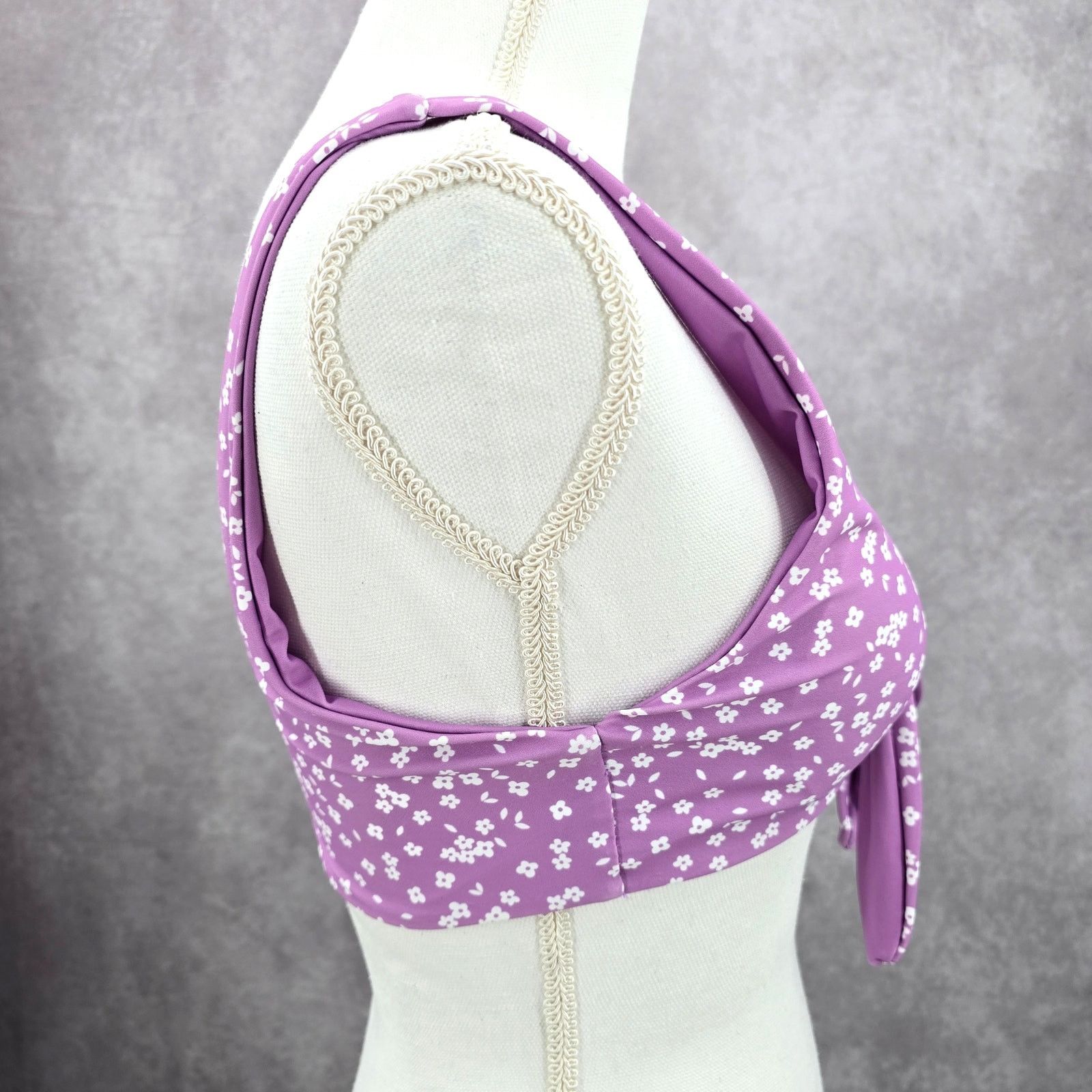 Other Purple White Floral Tie Front Padded Bikini Top Swim Medium Size ONE SIZE - 3 Thumbnail