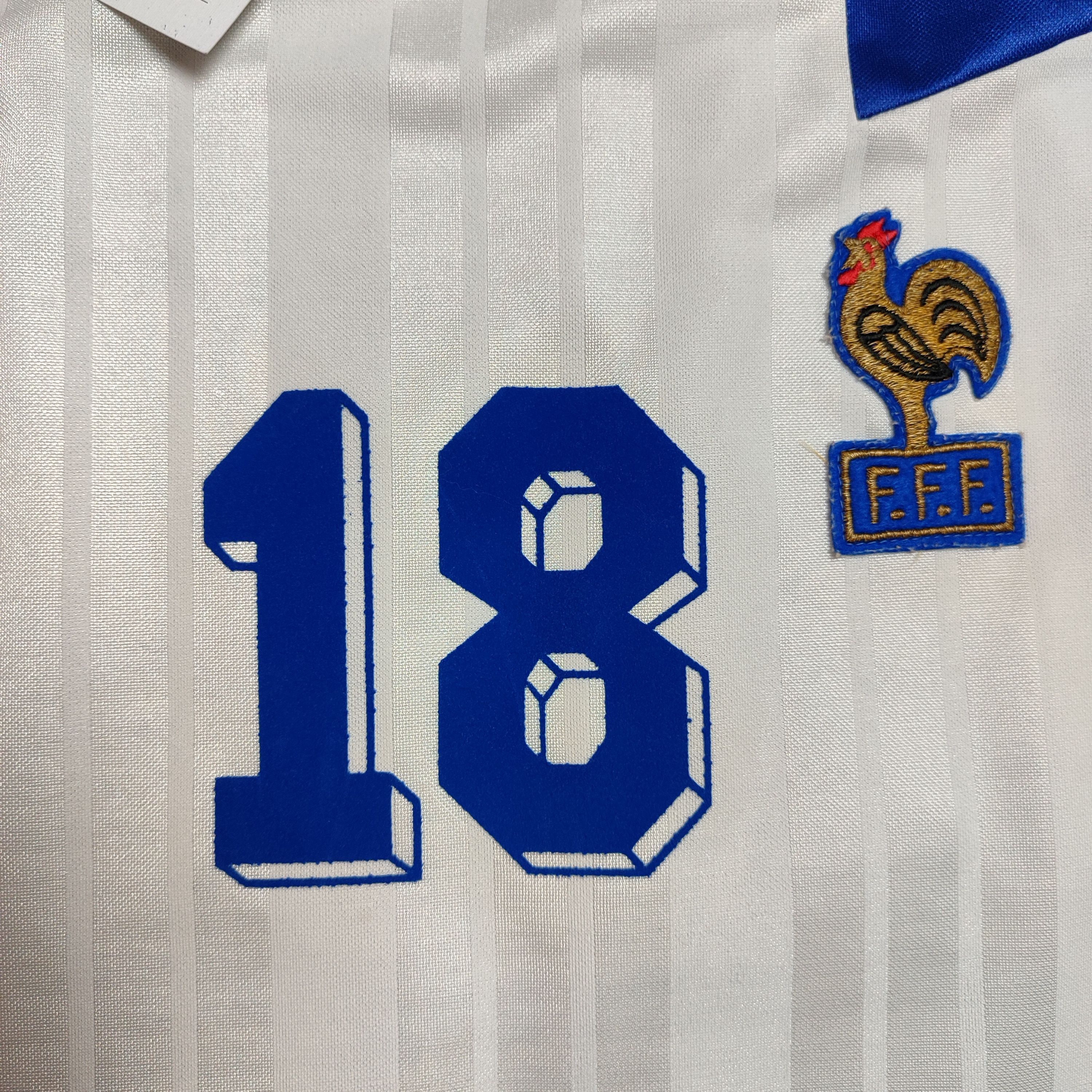 Adidas × Vintage Adidas France Away 1992 Cantona #18 Soccer Jersey Size US M / EU 48-50 / 2 - 4 Thumbnail