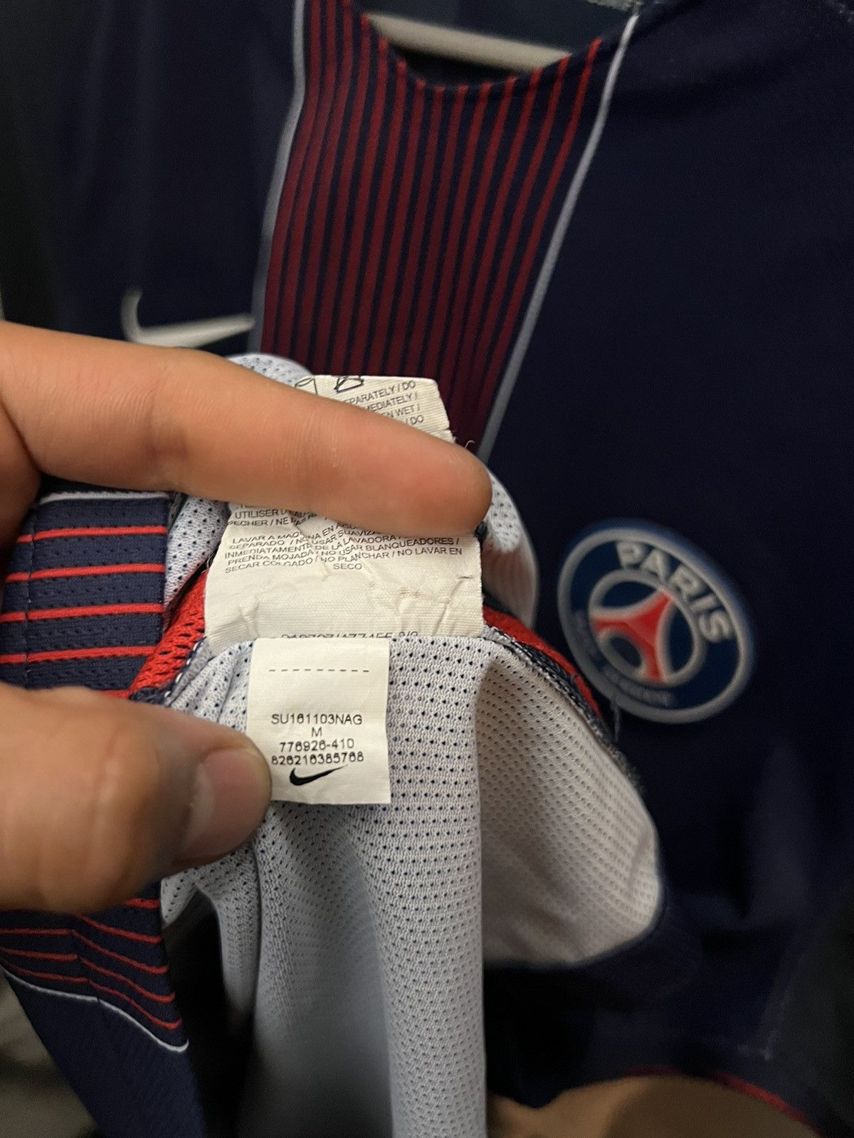 Nike 2016-2017 PSG VAPOR MATCH JERSEY Size US M / EU 48-50 / 2 - 7 Thumbnail