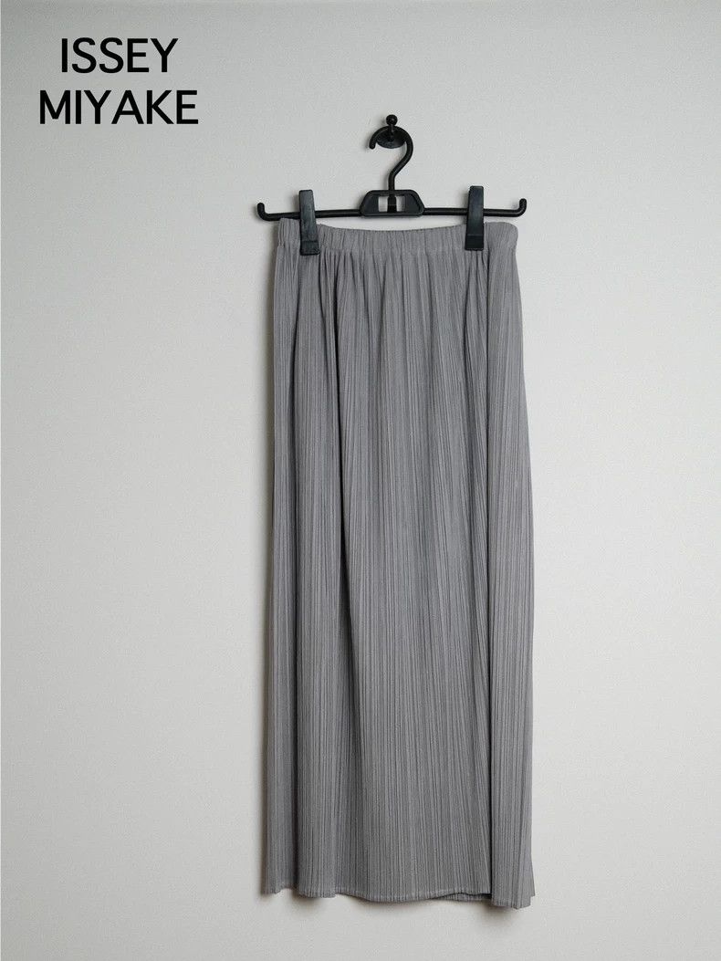 Issey Miyake issey miyake size:m Dark grey pleated long dress 2505-Next Size 42" / US 20 - 1 Thumbnail
