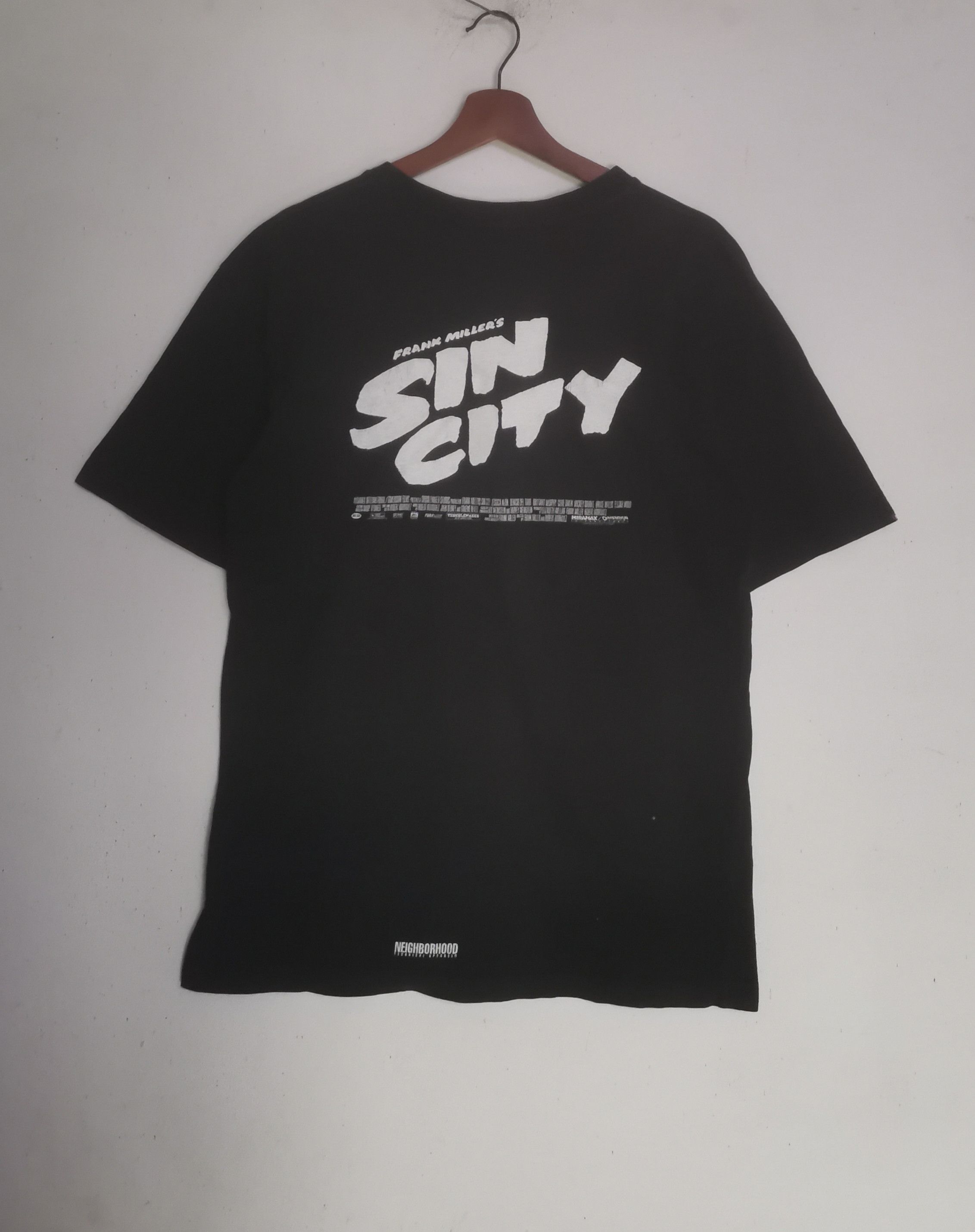 Neighborhood Rare Neighbourhood x Sin City Movie by Frank Miller's Size US M / EU 48-50 / 2 - 3 Thumbnail