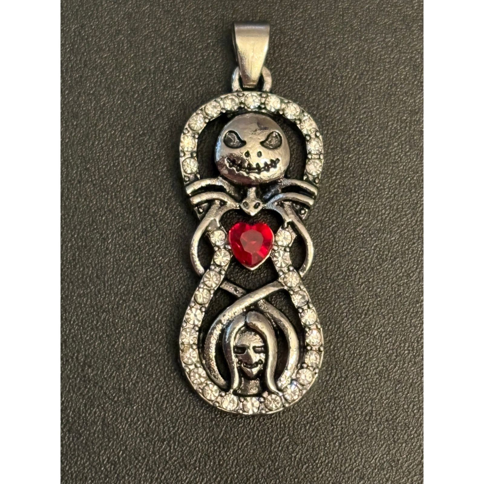 Other Vintage Halloween Gothic Skull Pendant with Red Heart Size ONE SIZE - 1 Thumbnail