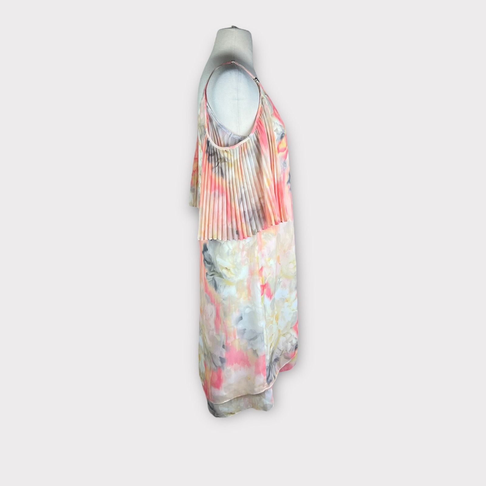 White House Black Market WHBM | Cold Shoulder Pleat Sleeve Watercolor Print Dress Size XS / US 0-2 / IT 36-38 - 5 Thumbnail