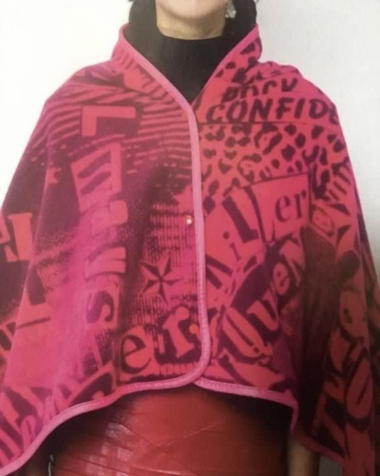 Hysteric Glamour 🎸 Hysteric Glamour Girl print blanket sofa music festival Size ONE SIZE - 5 Thumbnail