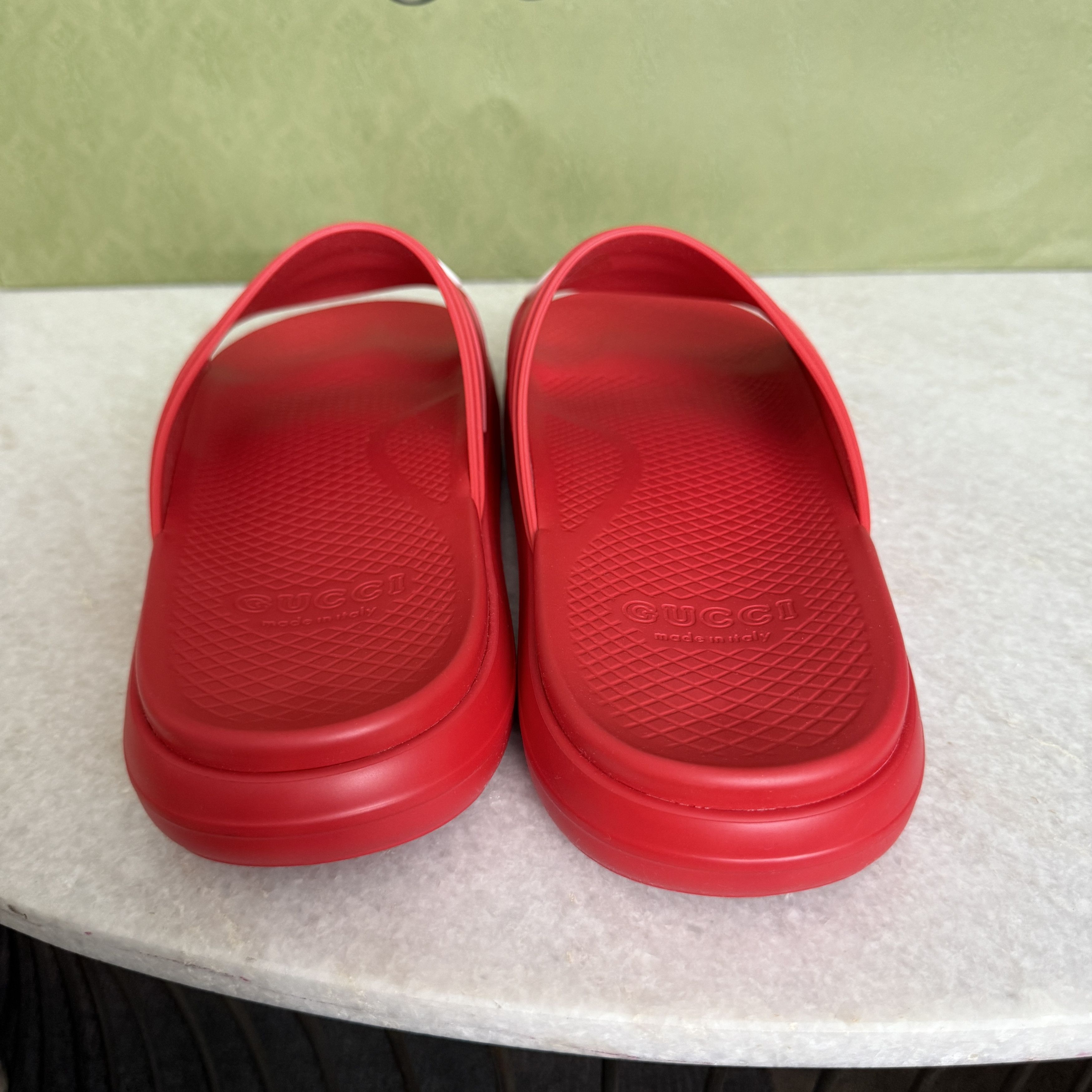 Gucci GUCCI 780296 Red Rubber Men's GG Sandals, sz Gucci 6 Size US 6.5 / EU 39-40 - 7 Thumbnail