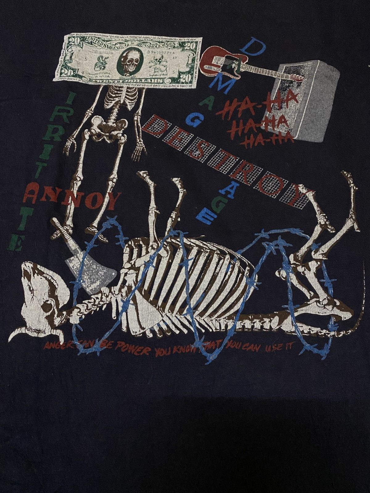 Levi's Rare! Vintage 80s Levi’s Movin On Punk Rocker Style T Shirt Size US XL / EU 56 / 4 - 2 Thumbnail