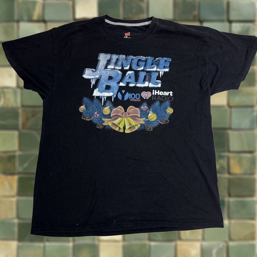 Hanes Hanes Jingle Ball Y100 Miami iHeart Radio 2015 Men’s Large Black Nick Jonas Zedd T-Shirt Mens Regular Short Sleeve Music Band Shirt Size US L / EU 52-54 / 3 - 1 Thumbnail