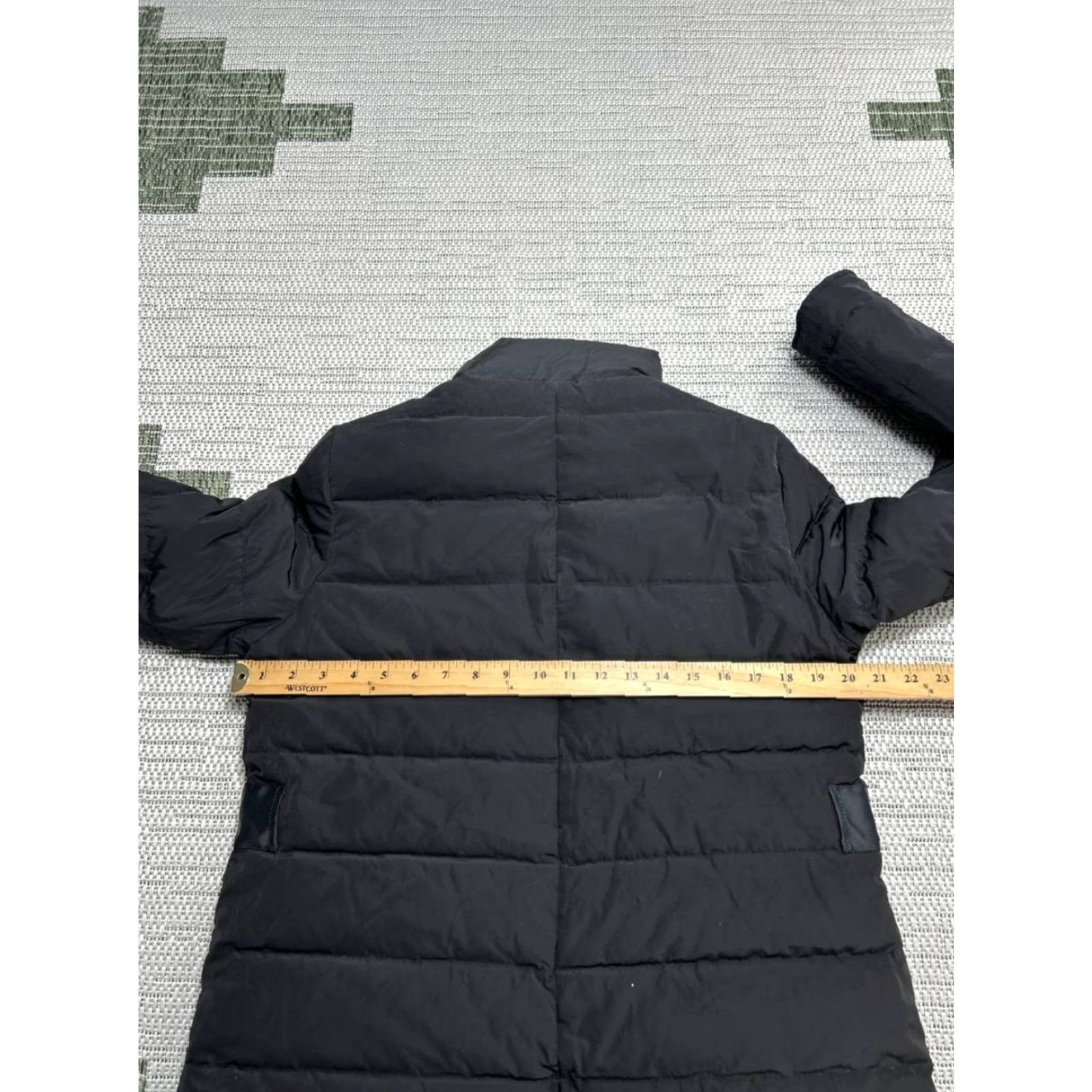 Vintage Armani Jeans Real Down Reversible Jacket Womens 10 Black Front Pockets Wind Protection Size L / US 10 / IT 46 - 4 Thumbnail